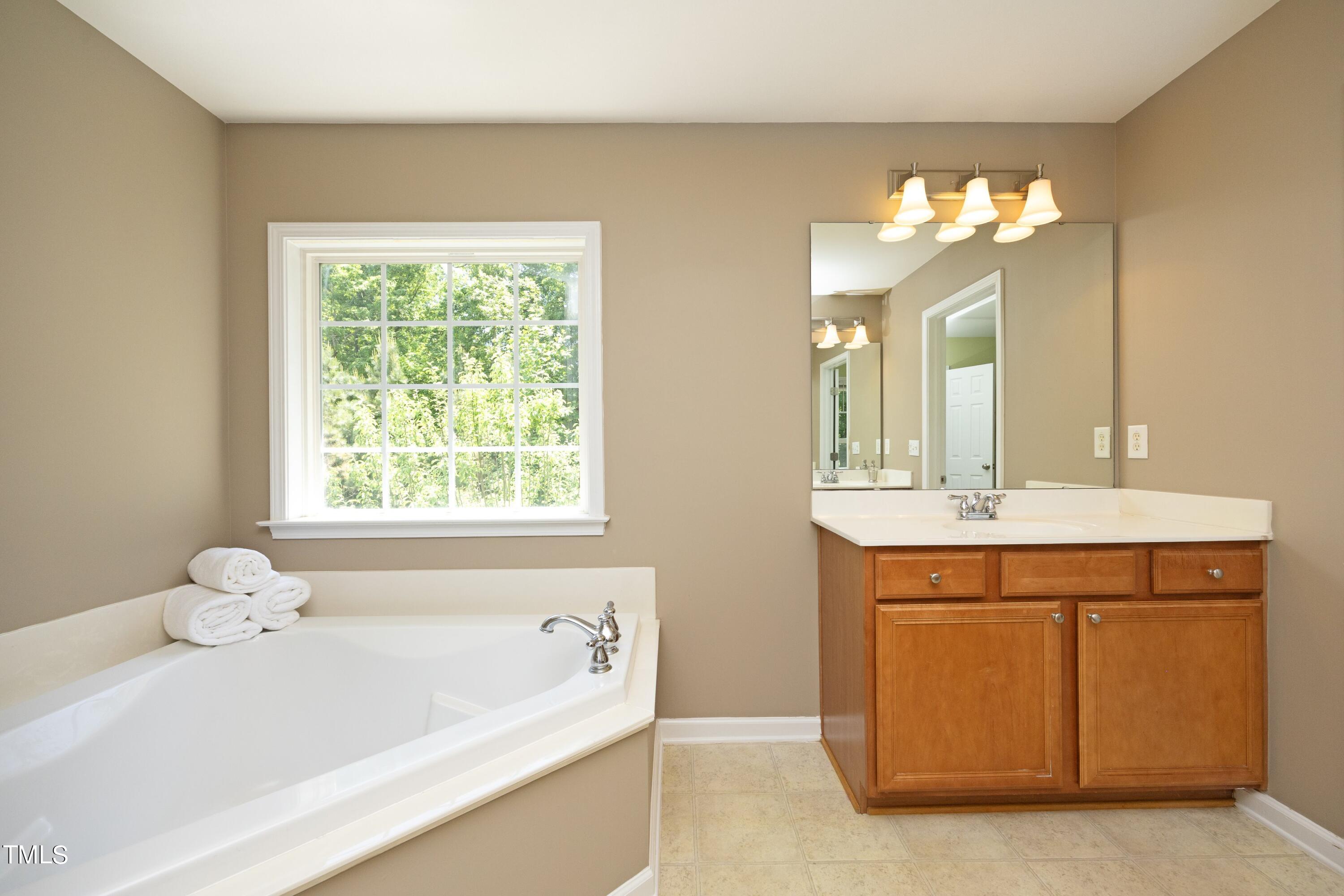 437 Powell Place Lane