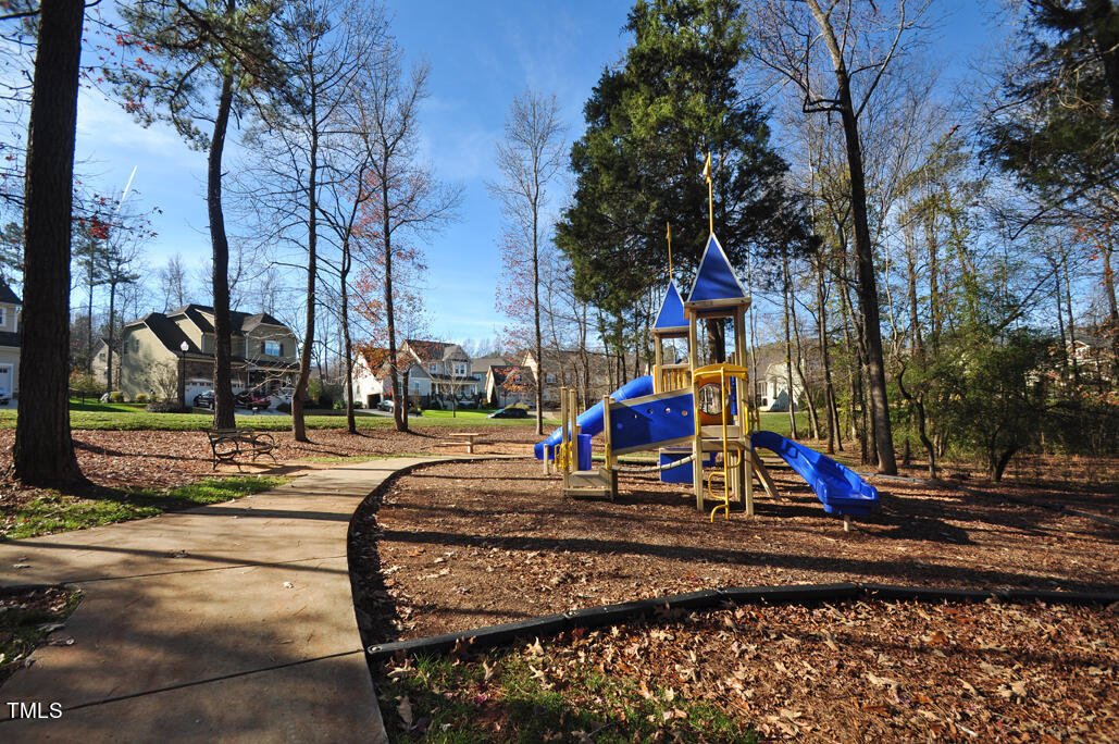 437 Powell Place Lane