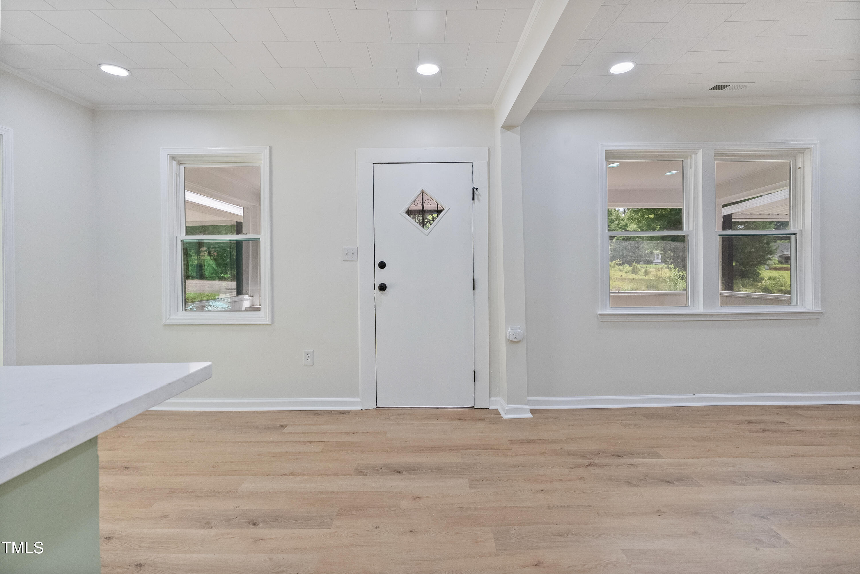1613 Kendall Drive