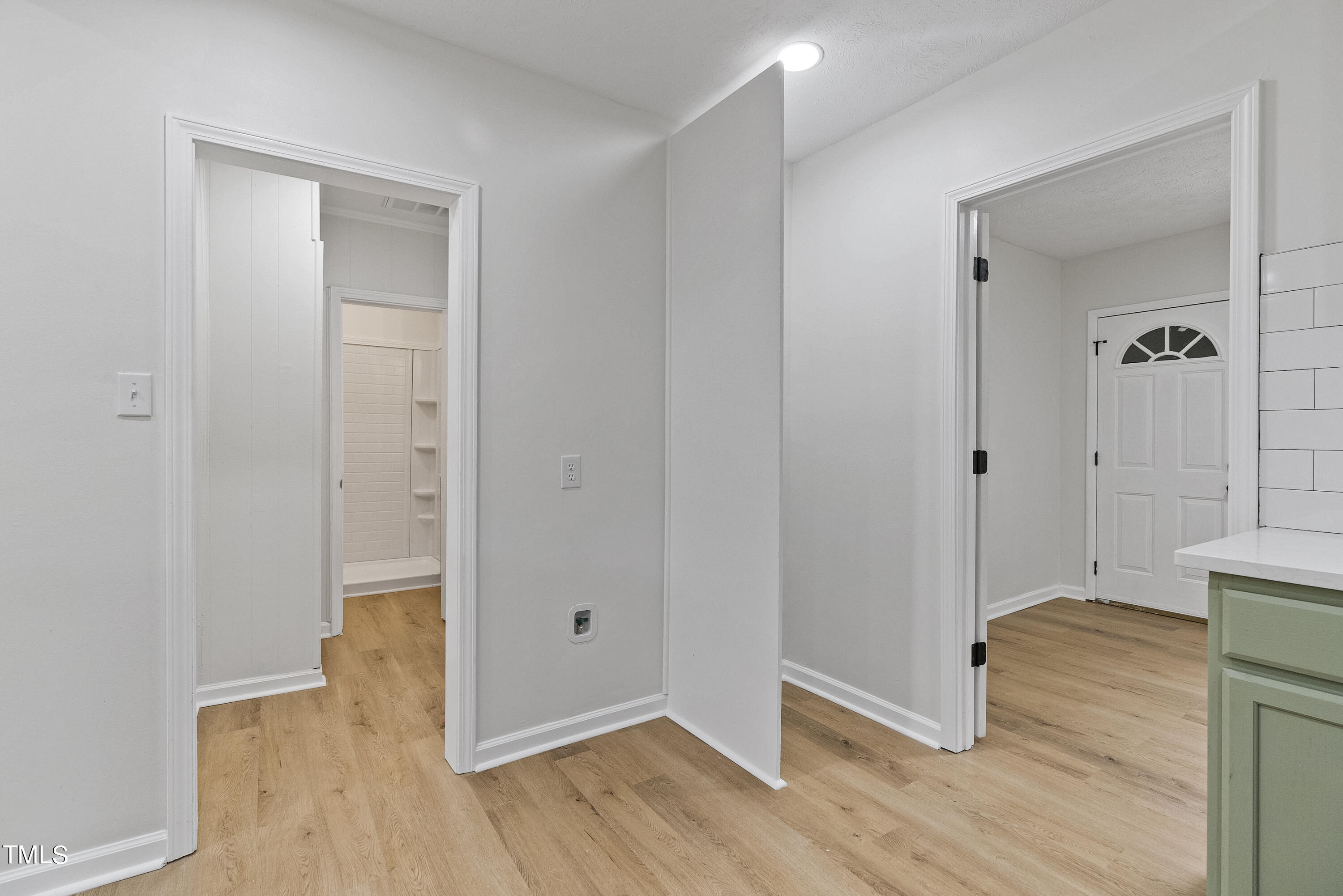 1613 Kendall Drive