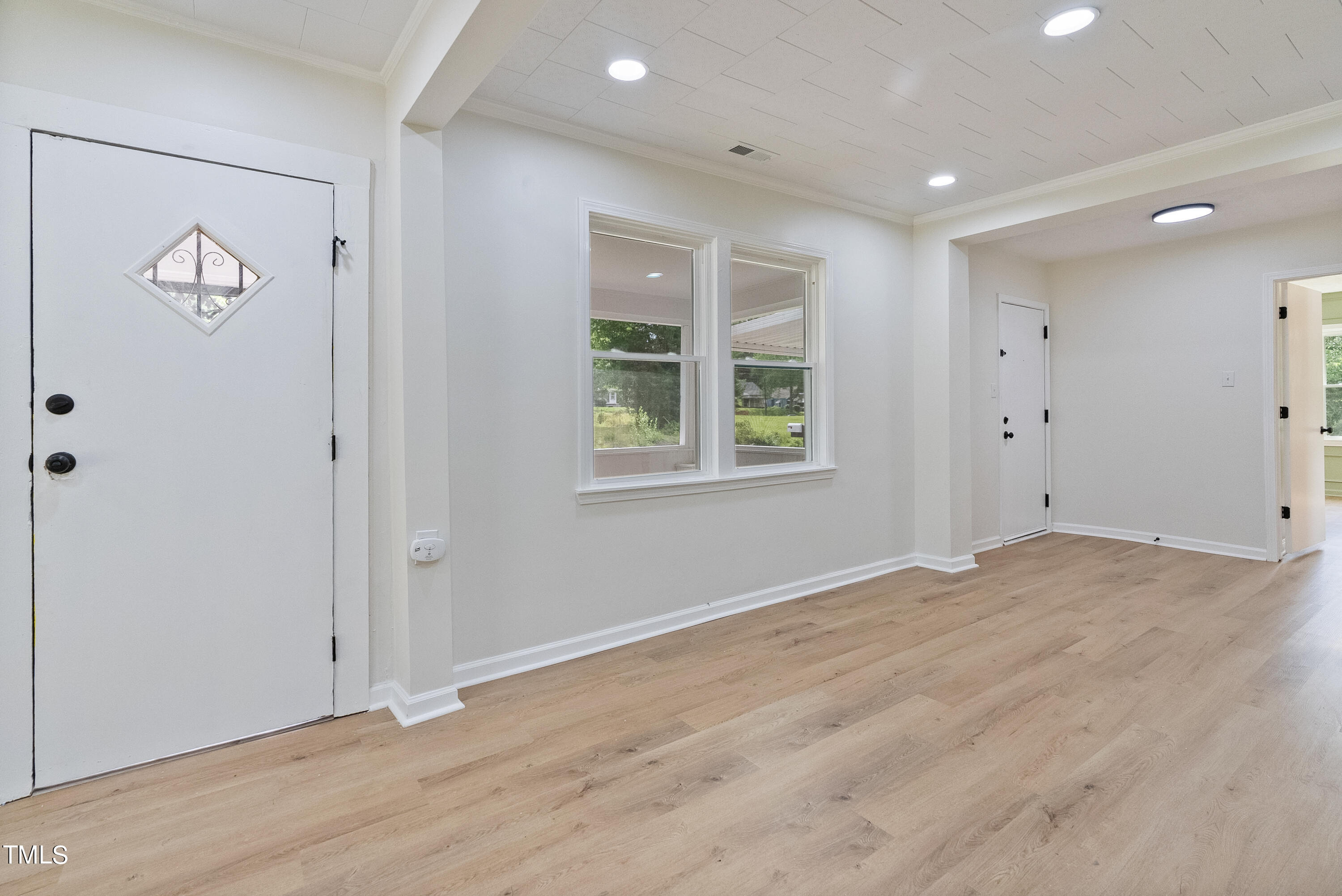 1613 Kendall Drive