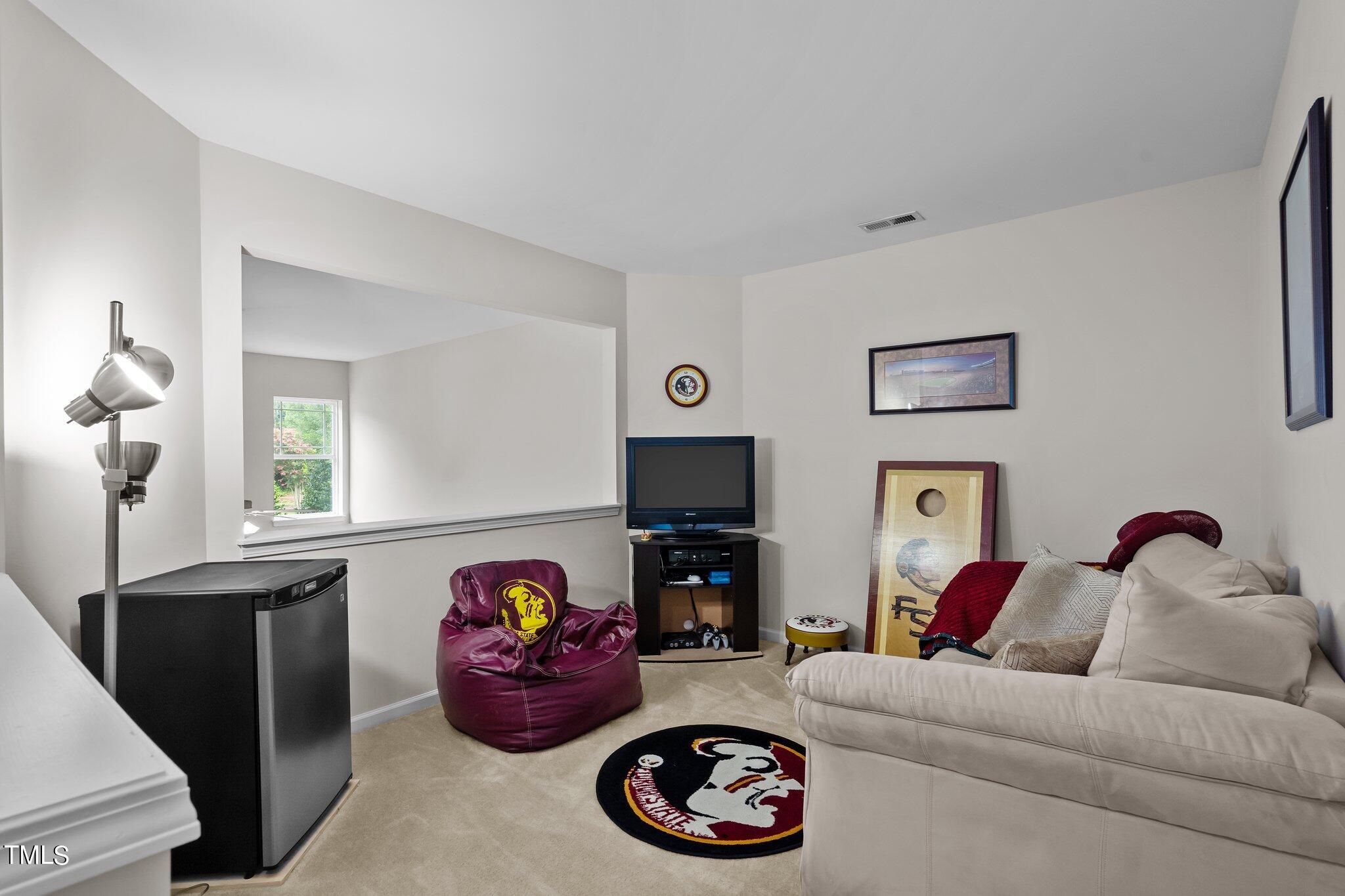 3309 Bartlett Circle