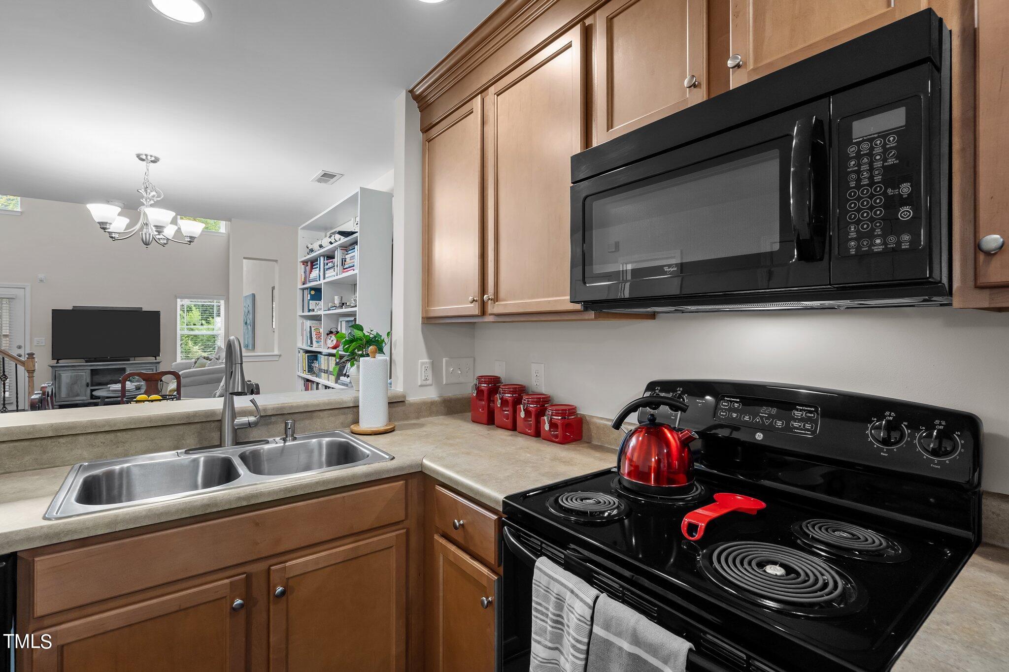 3309 Bartlett Circle