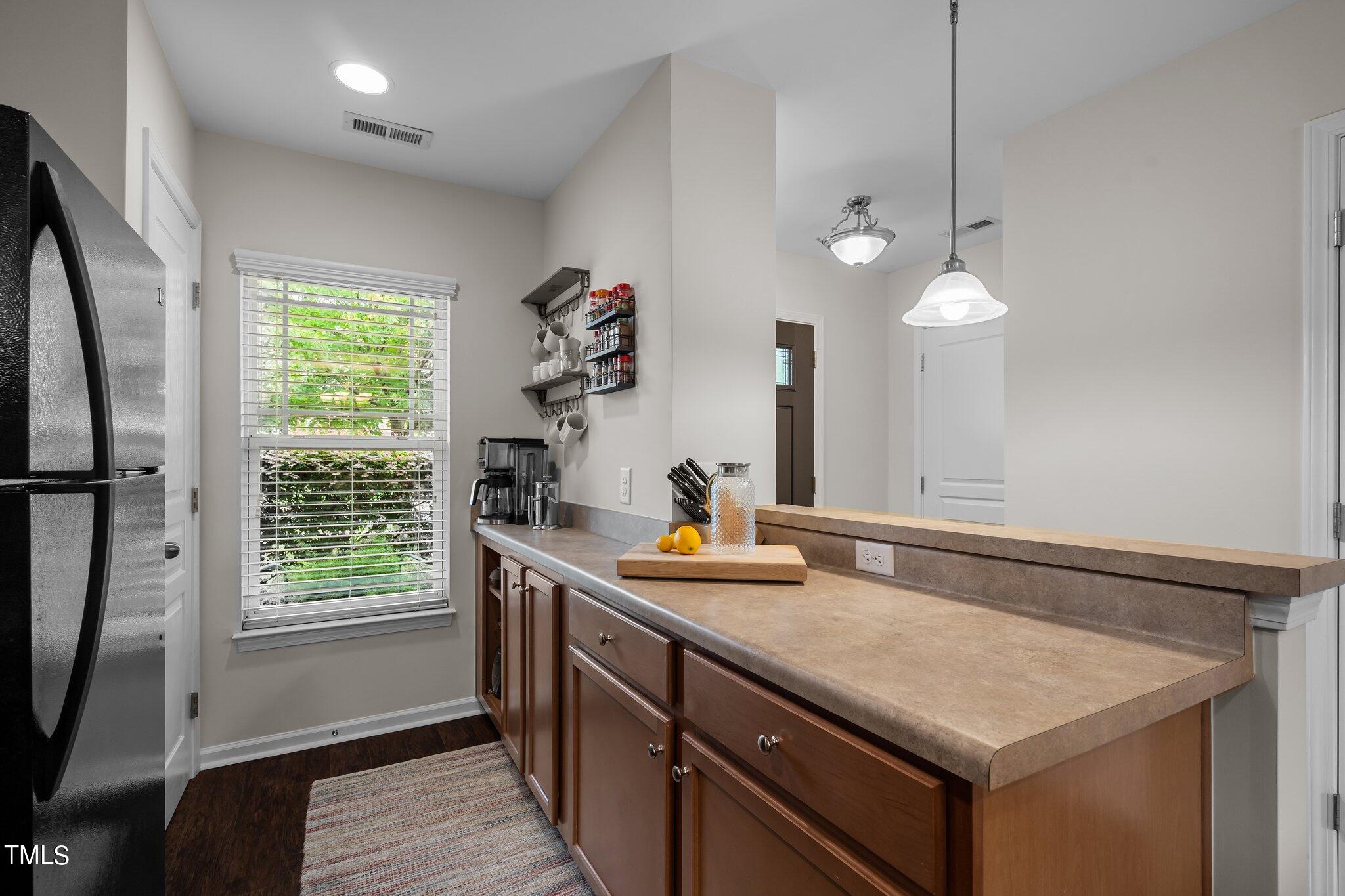 3309 Bartlett Circle