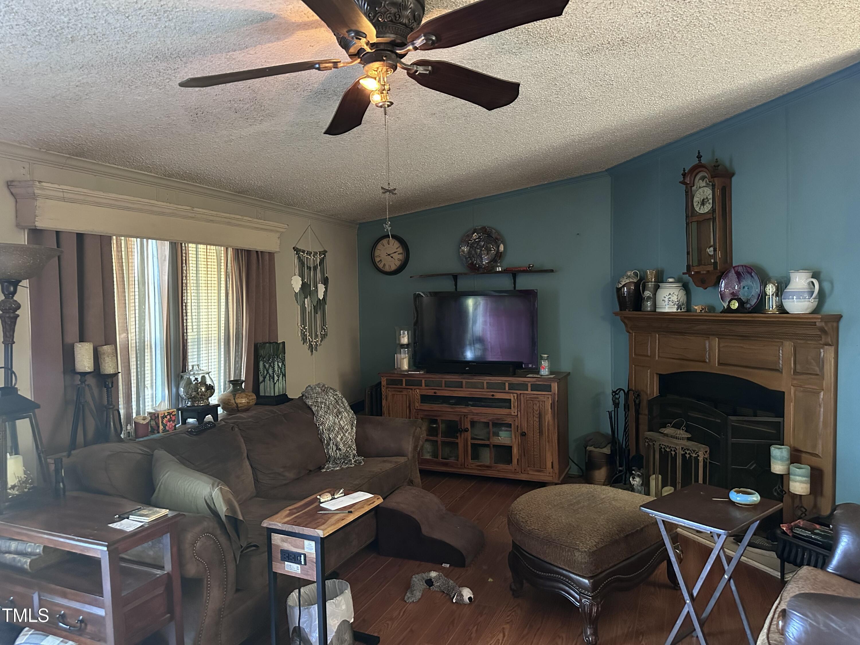 312 Lang Court
