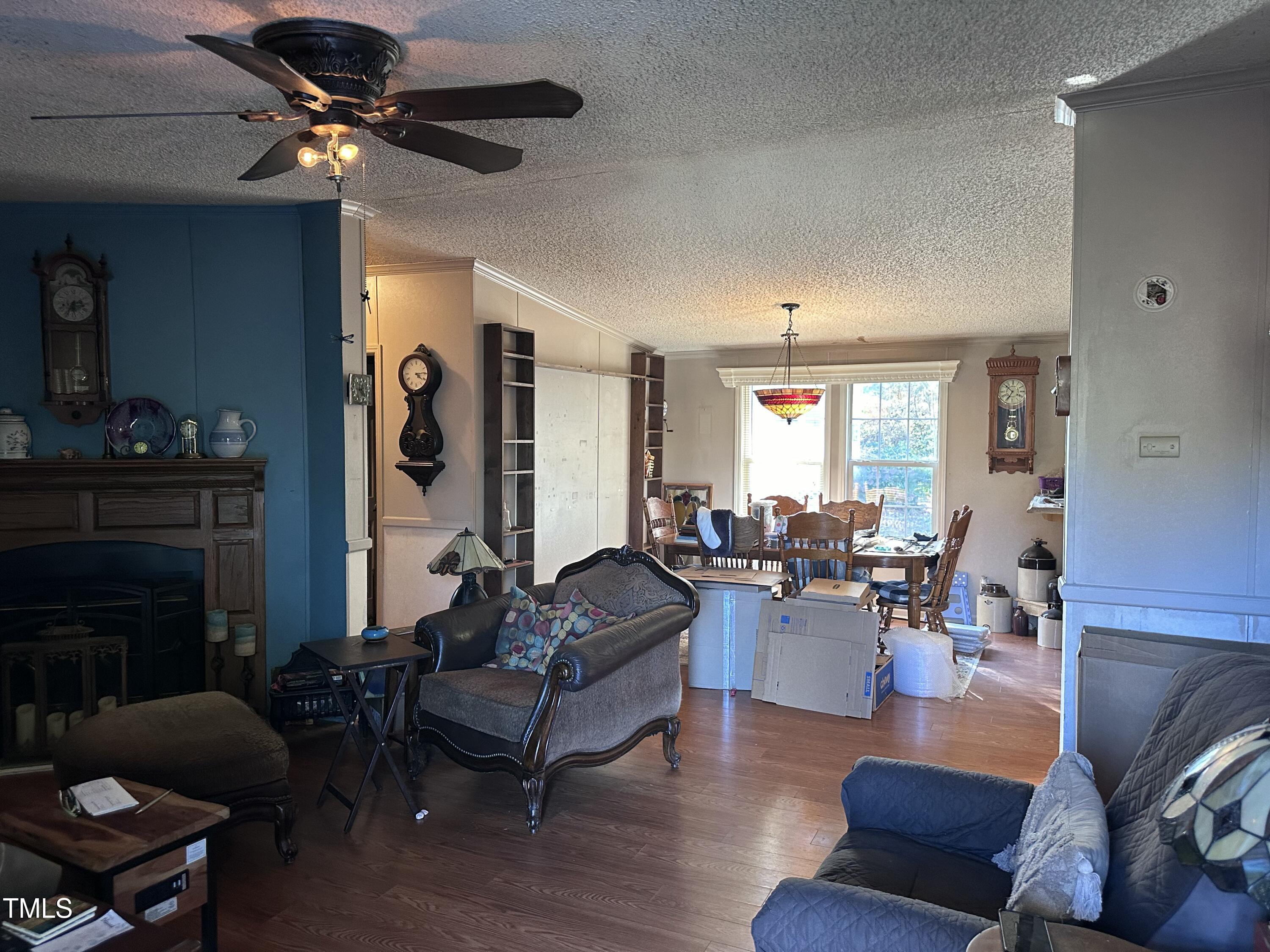 312 Lang Court