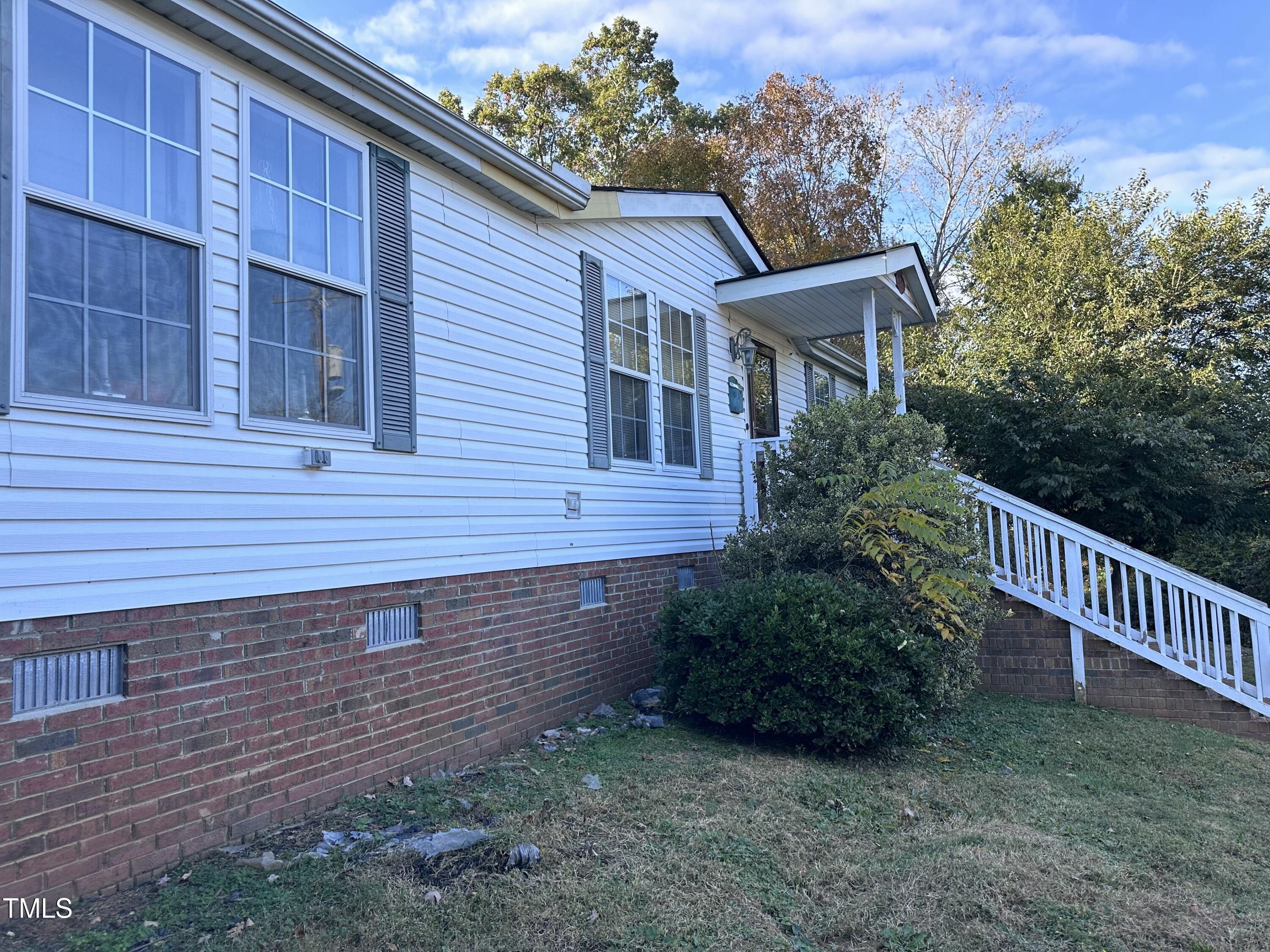 312 Lang Court