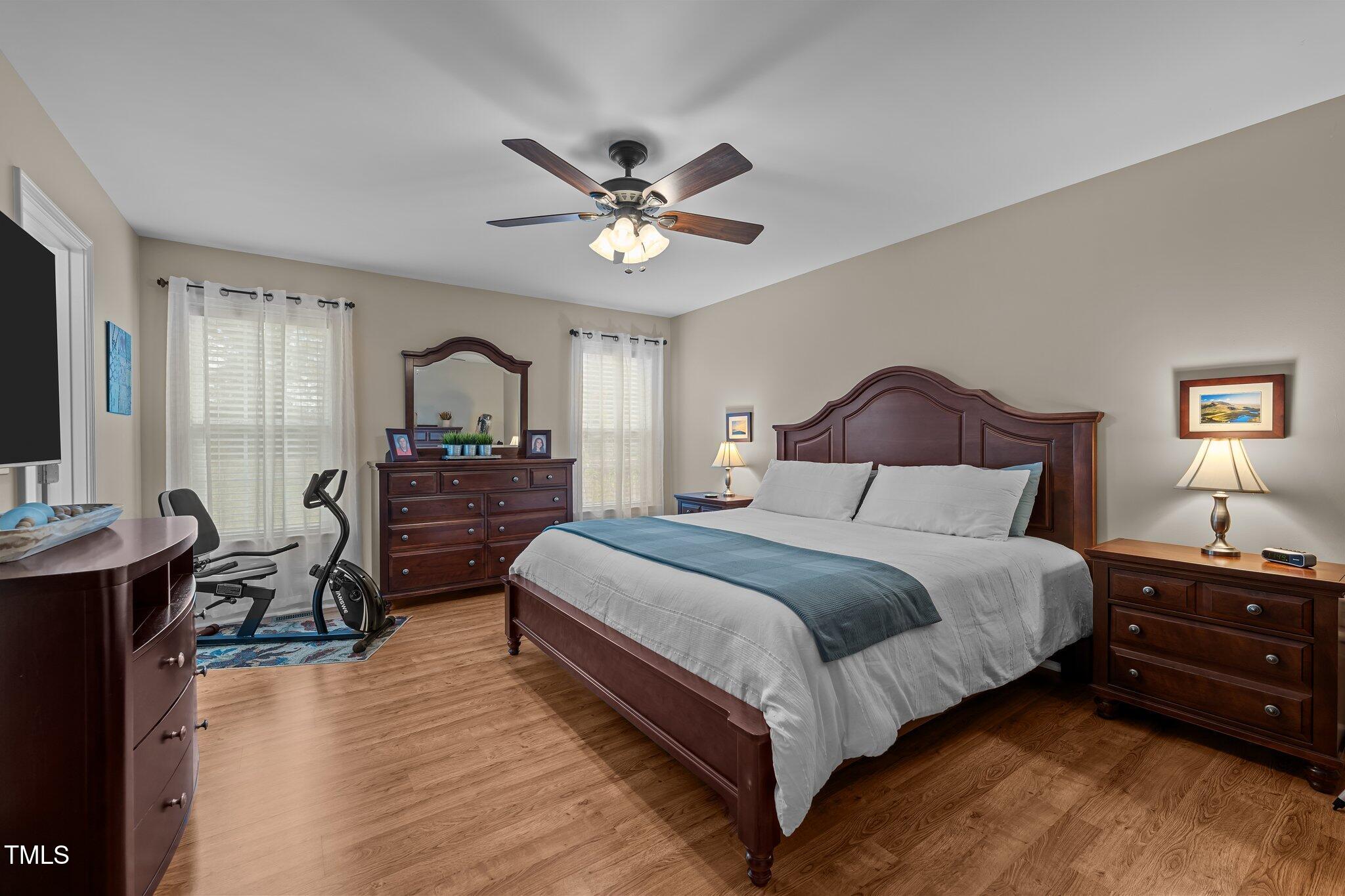 6808 Cottonwood Drive