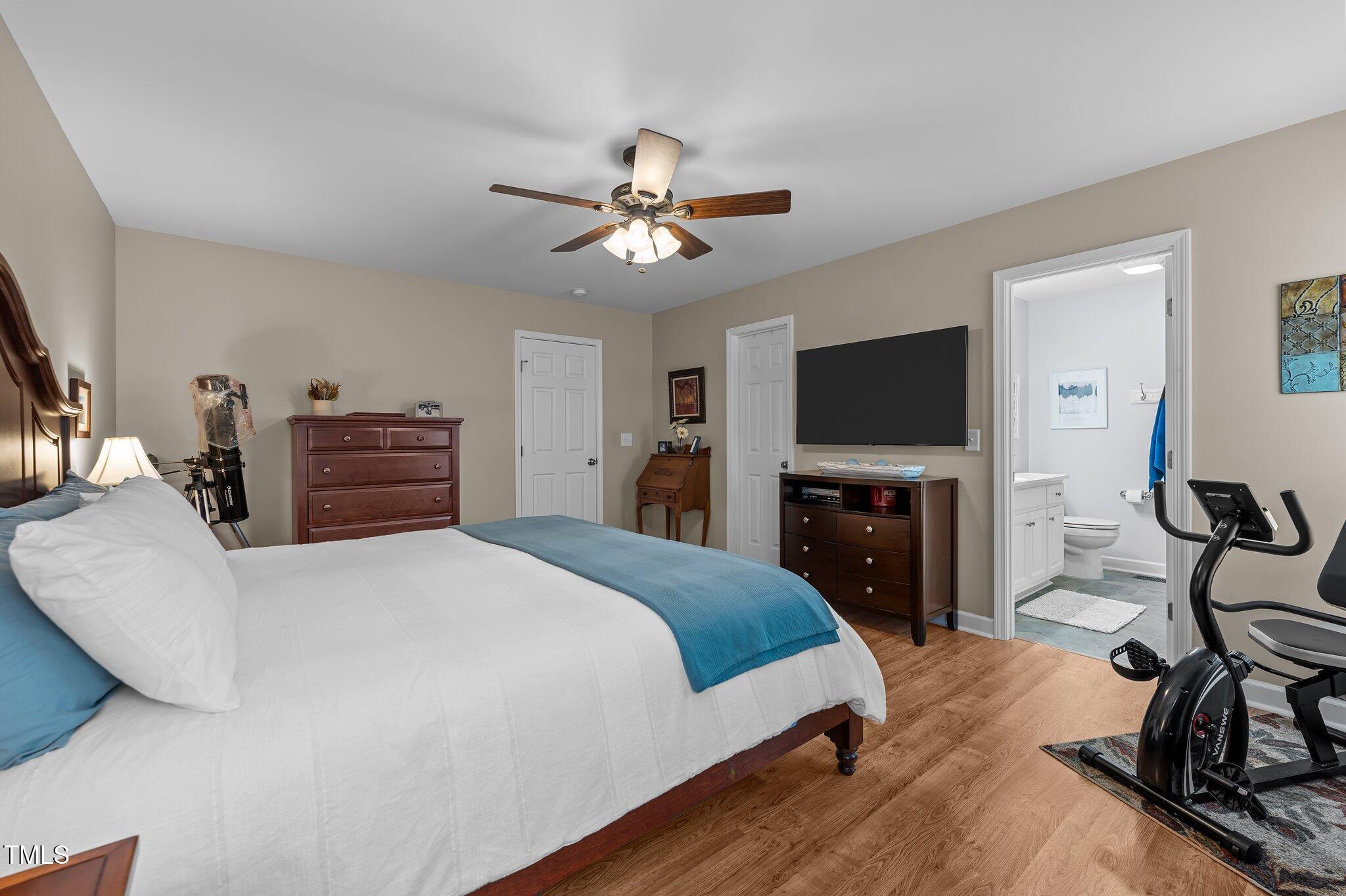 6808 Cottonwood Drive