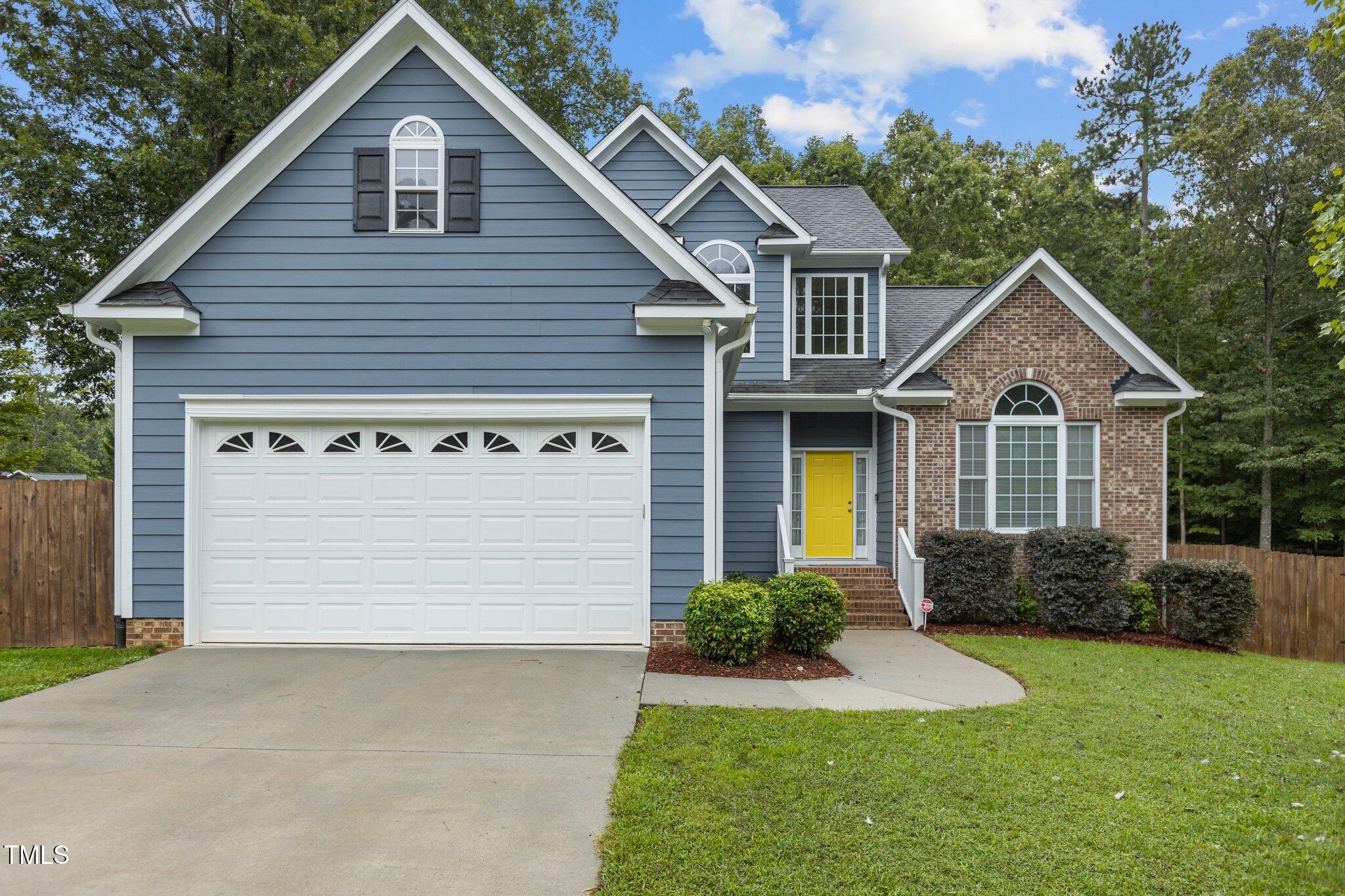 104 Straywick Court