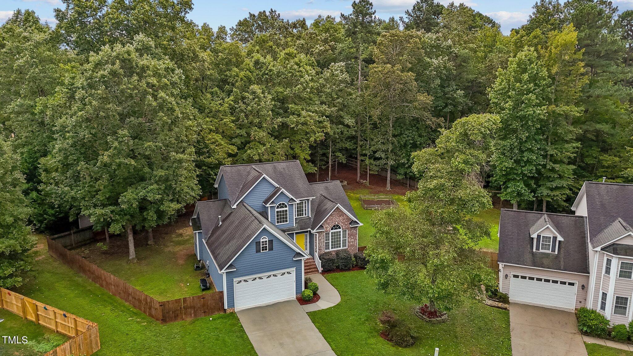 104 Straywick Court