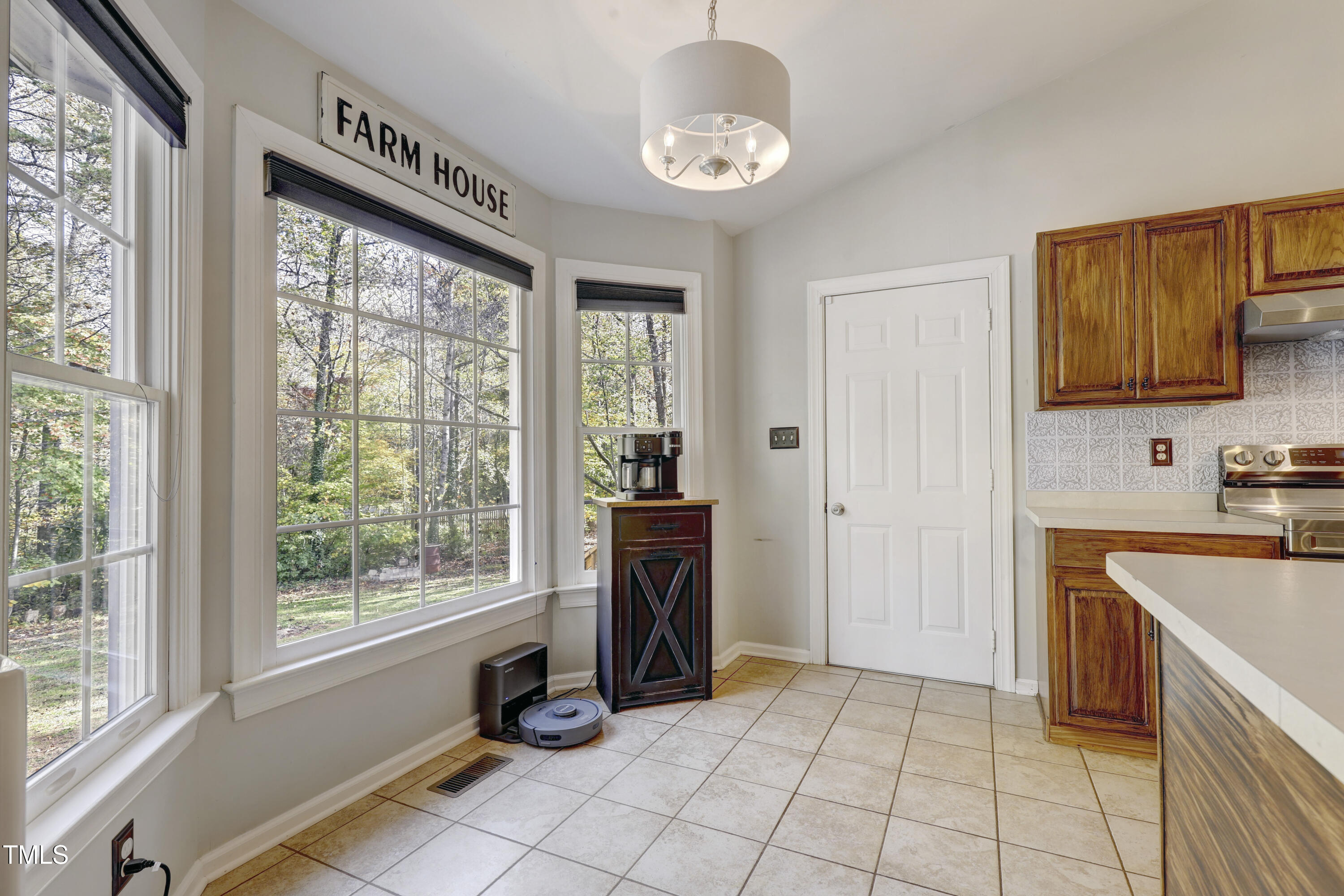 801 Possum Walk Lane