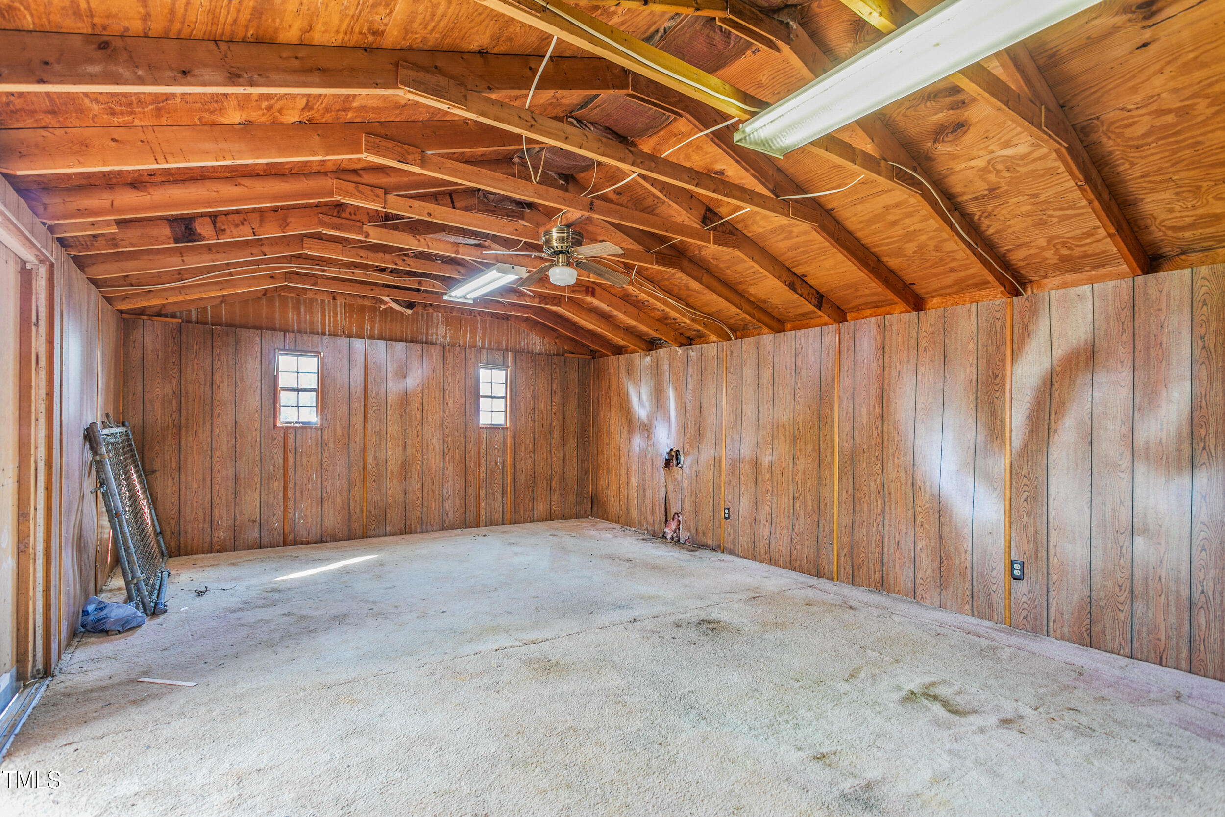 203 Oakgrove Drive