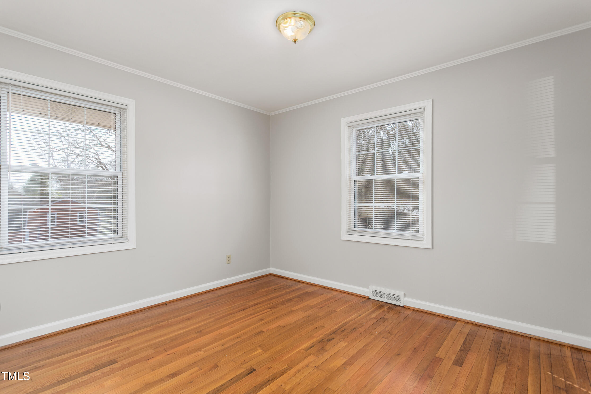 203 Oakgrove Drive