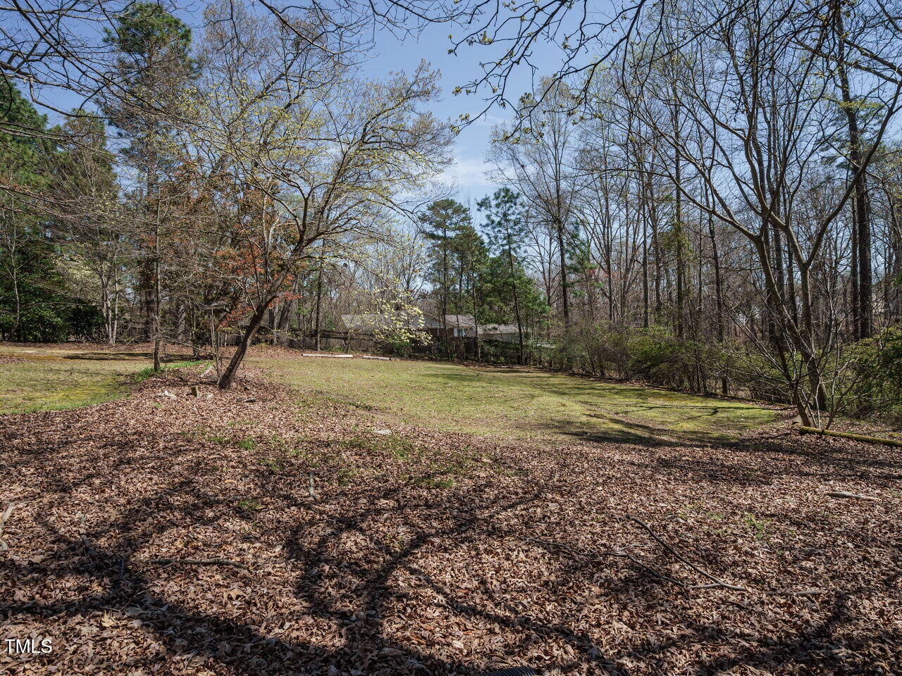 2201 Spring Lane