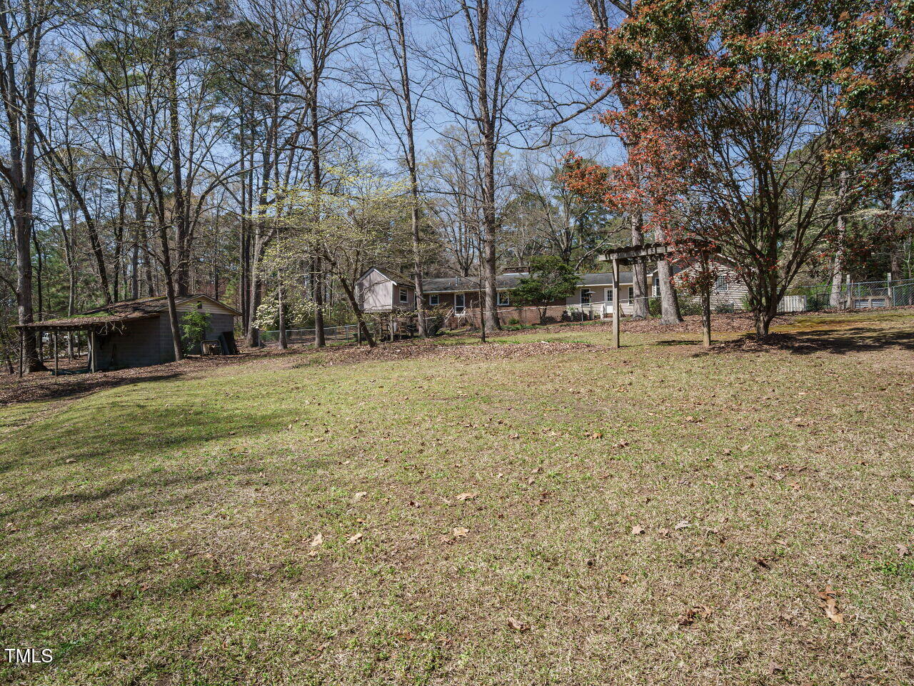 2201 Spring Lane