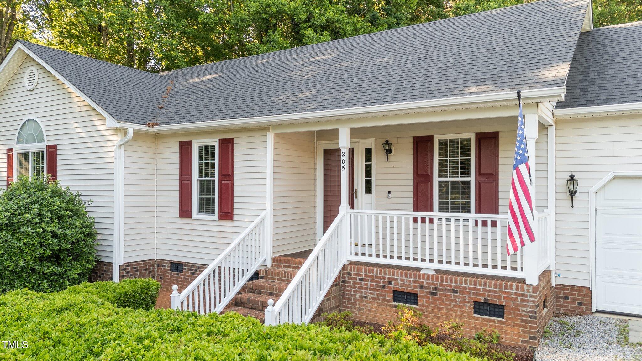 205 Smiths Creek Drive