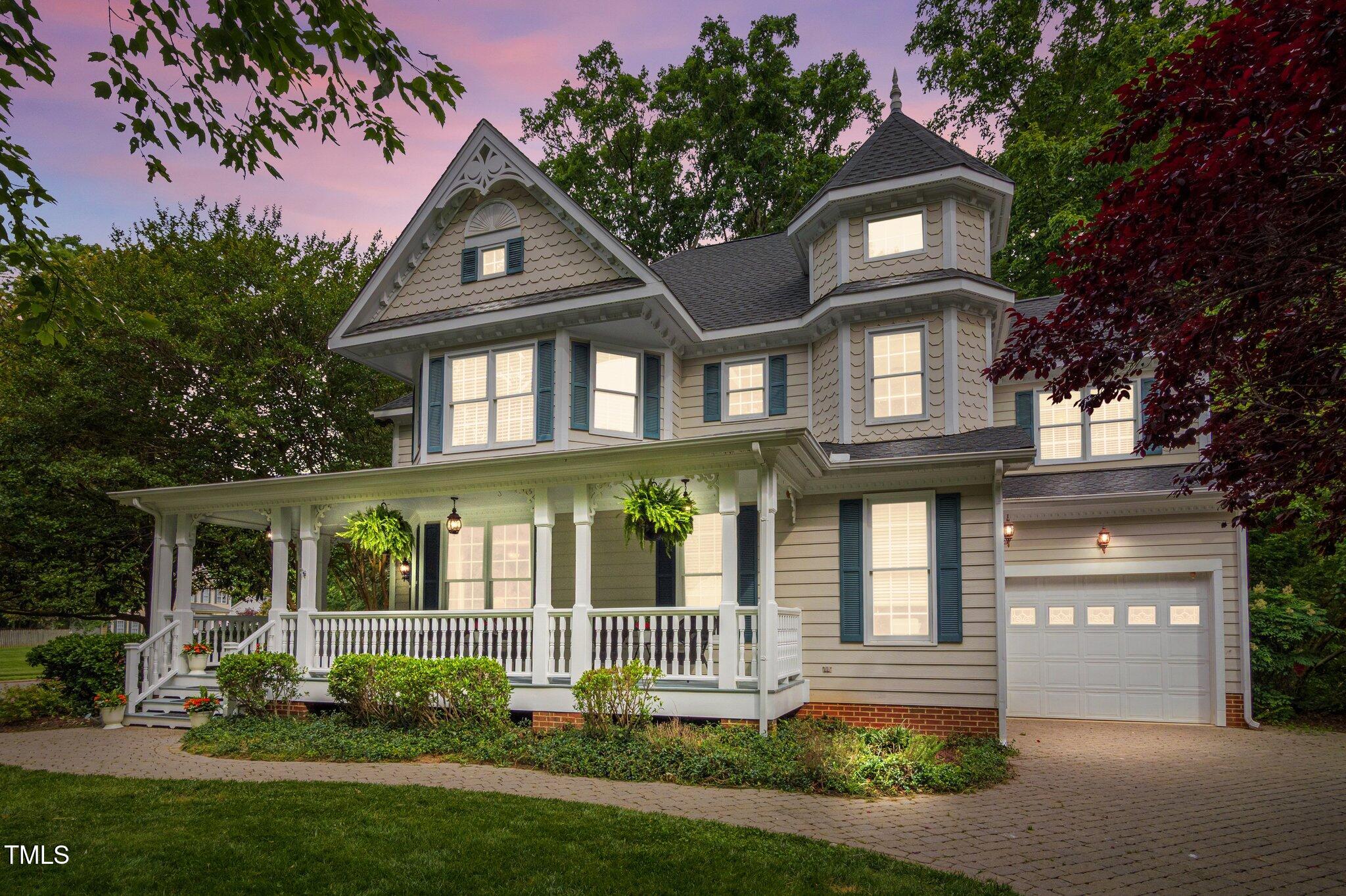 1702 McRae Place
