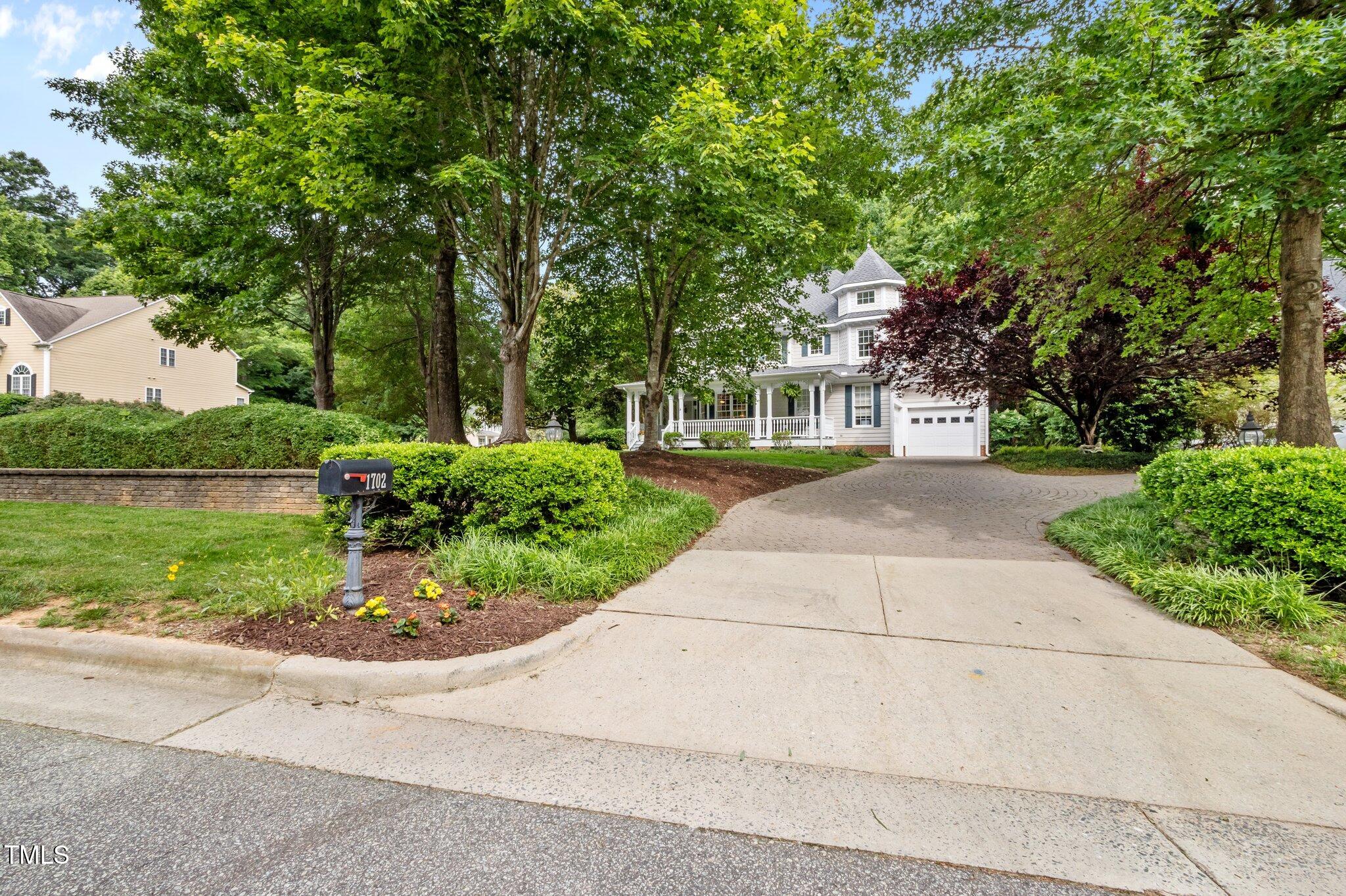 1702 McRae Place