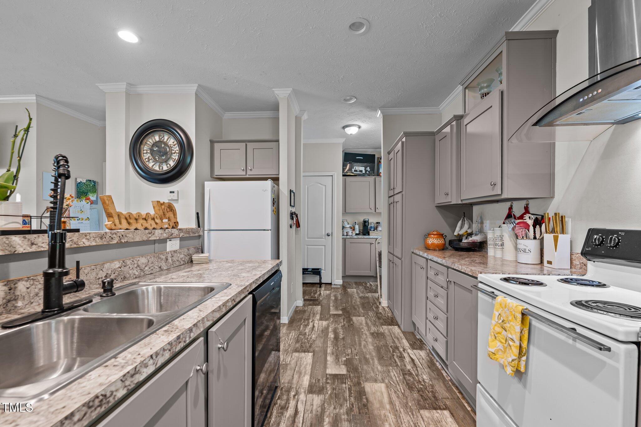 1442 Morningside Drive