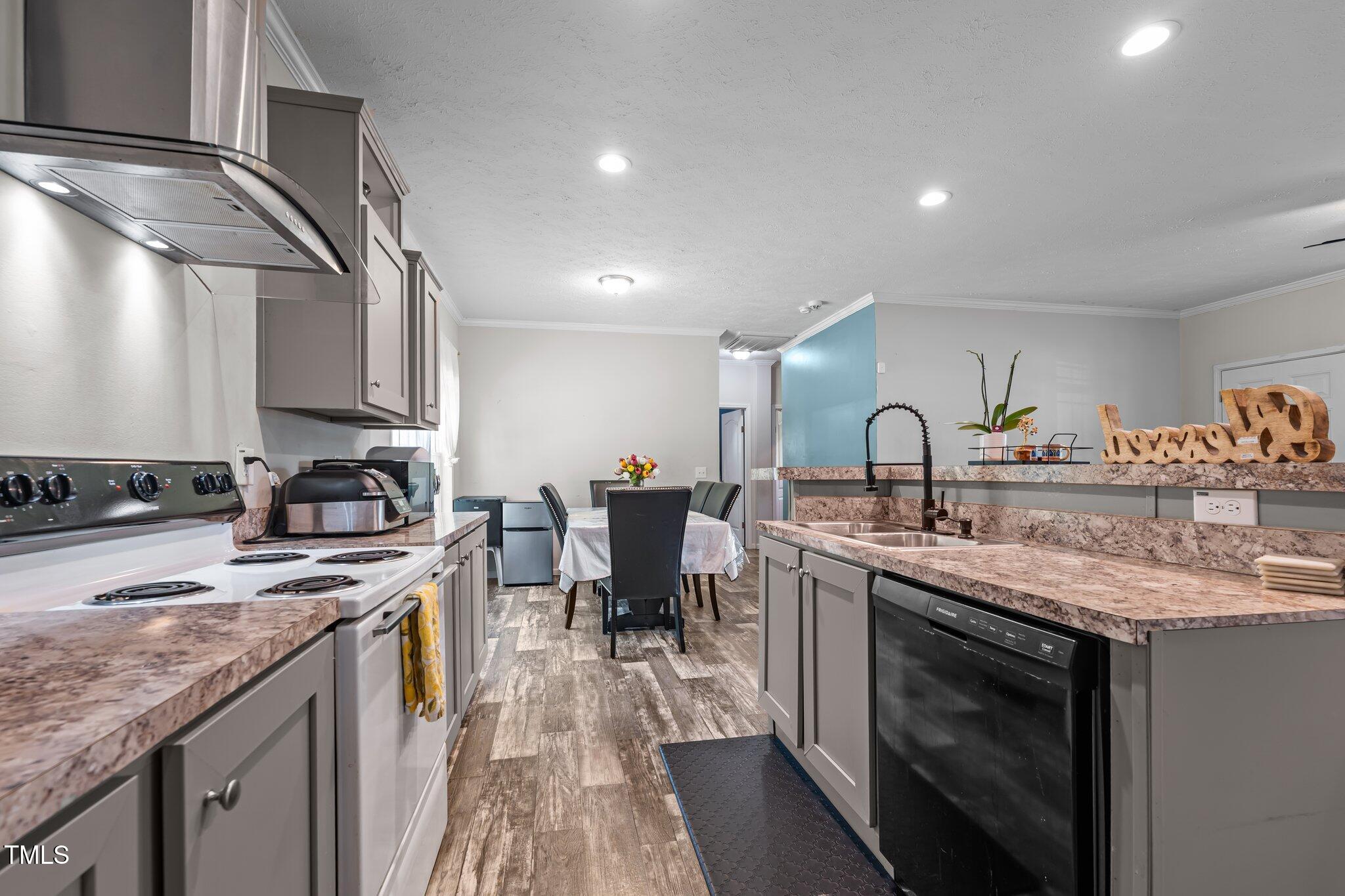1442 Morningside Drive