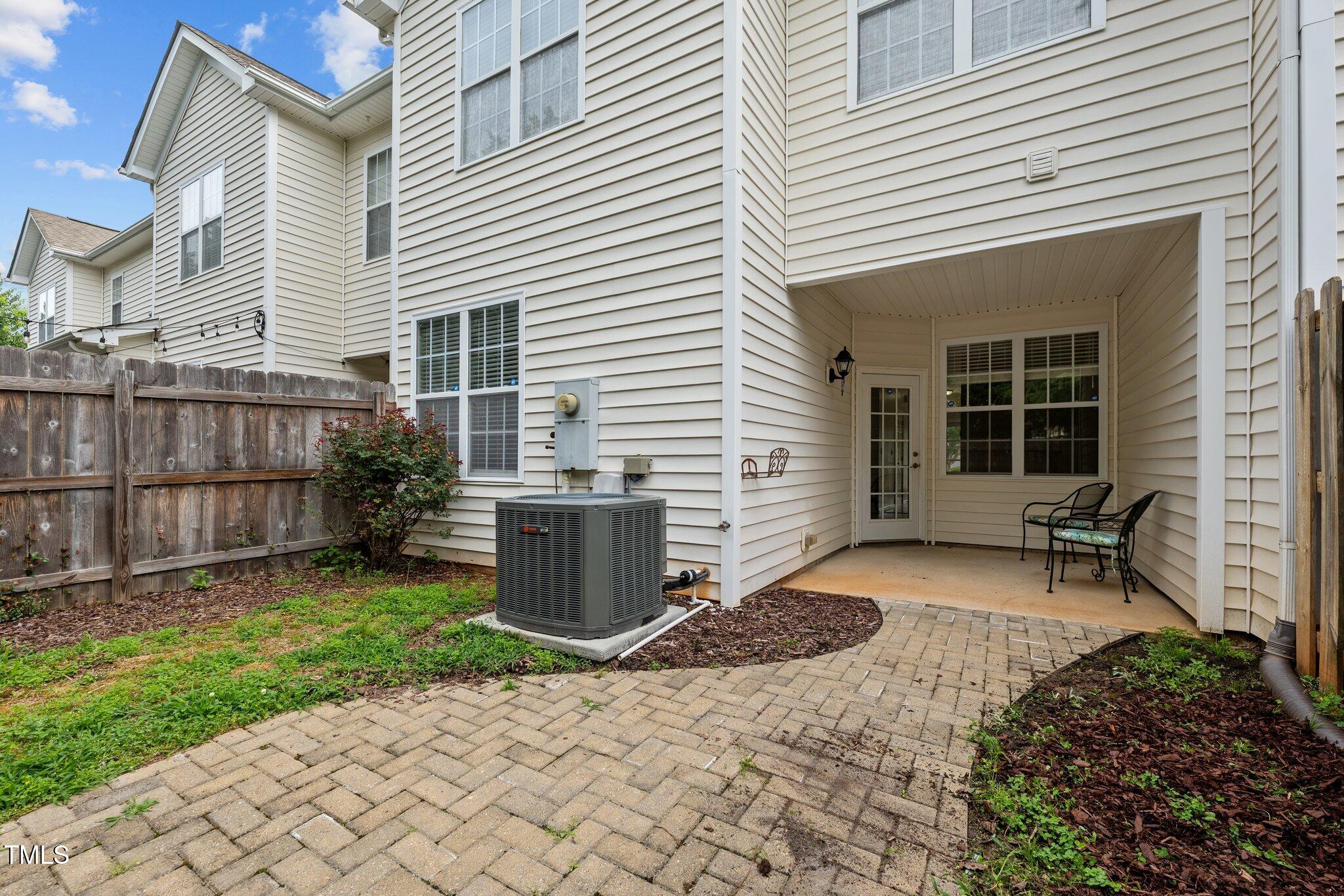 603 Oakfield Trail