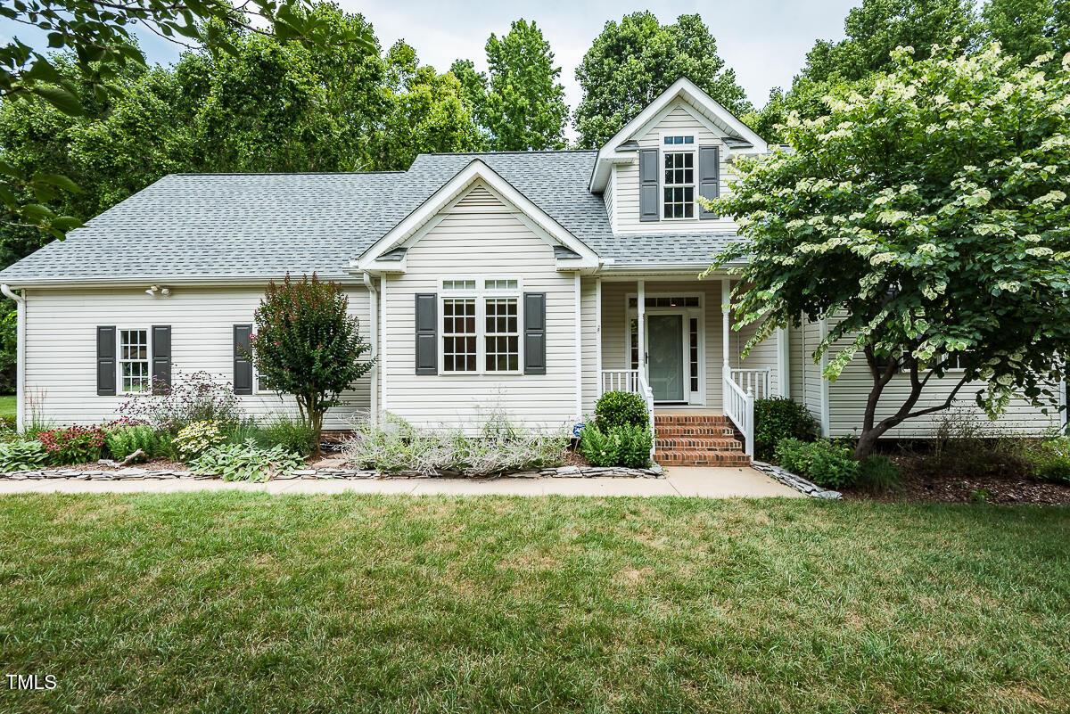 906 Stuart Drive