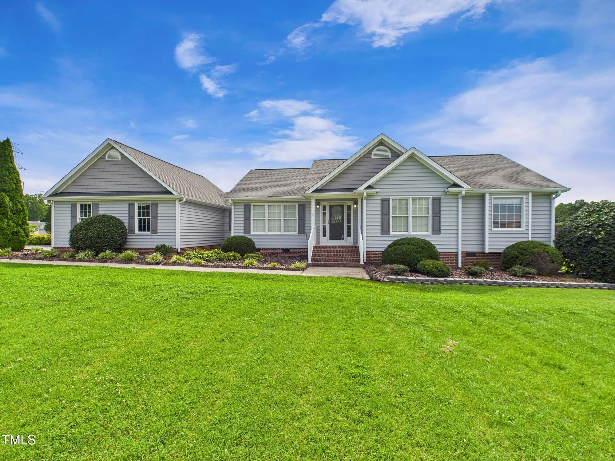 60 Crestridge Drive