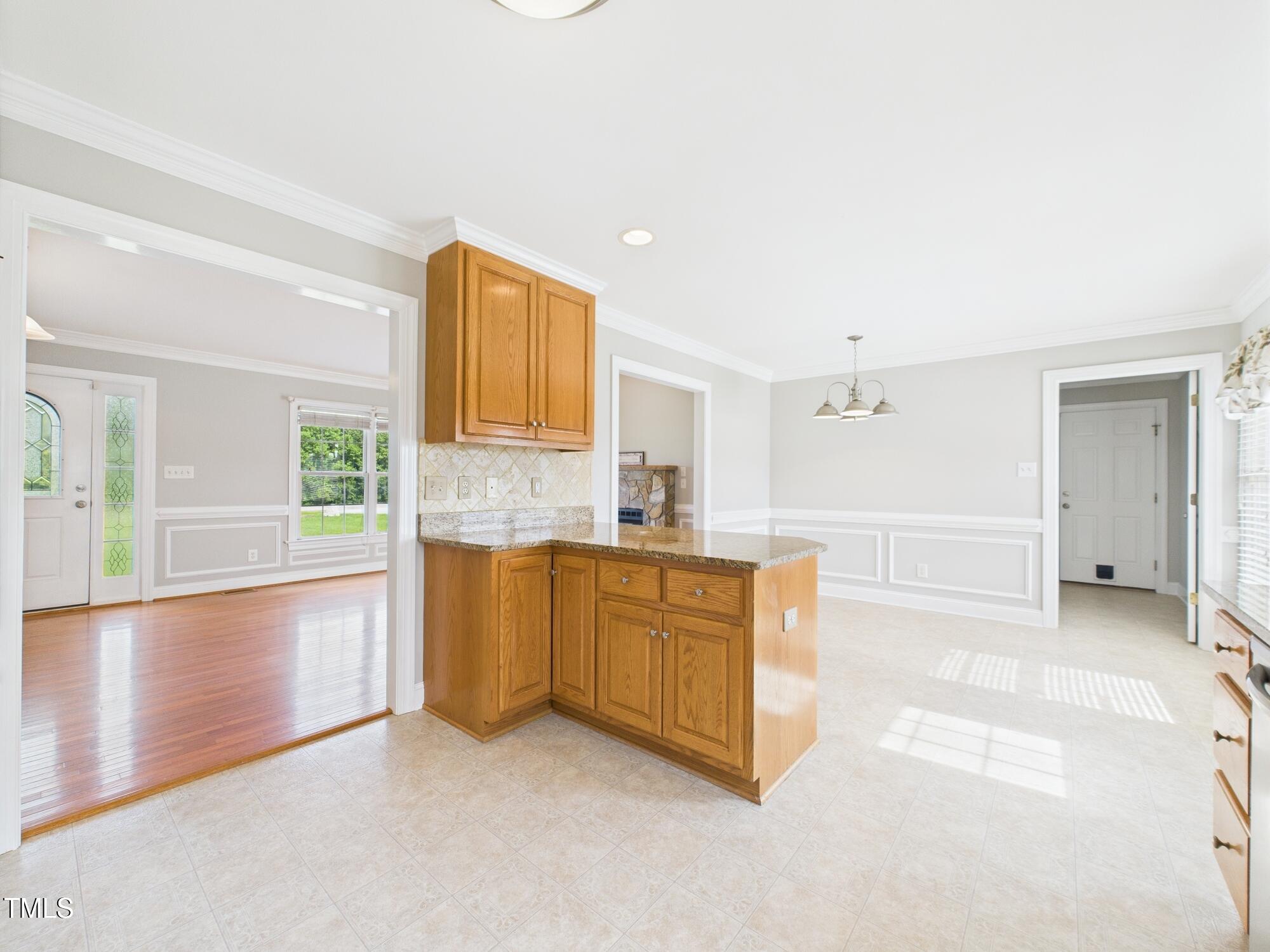 60 Crestridge Drive