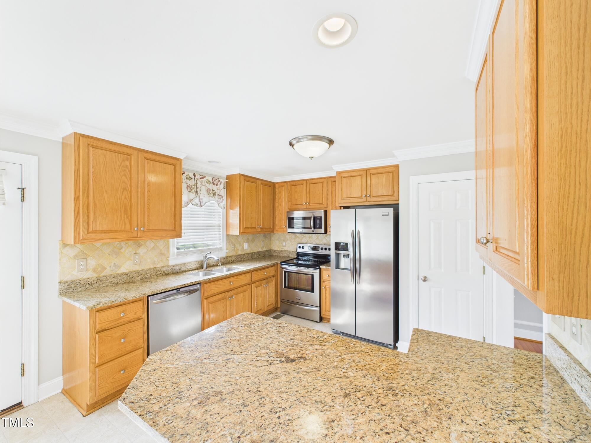 60 Crestridge Drive