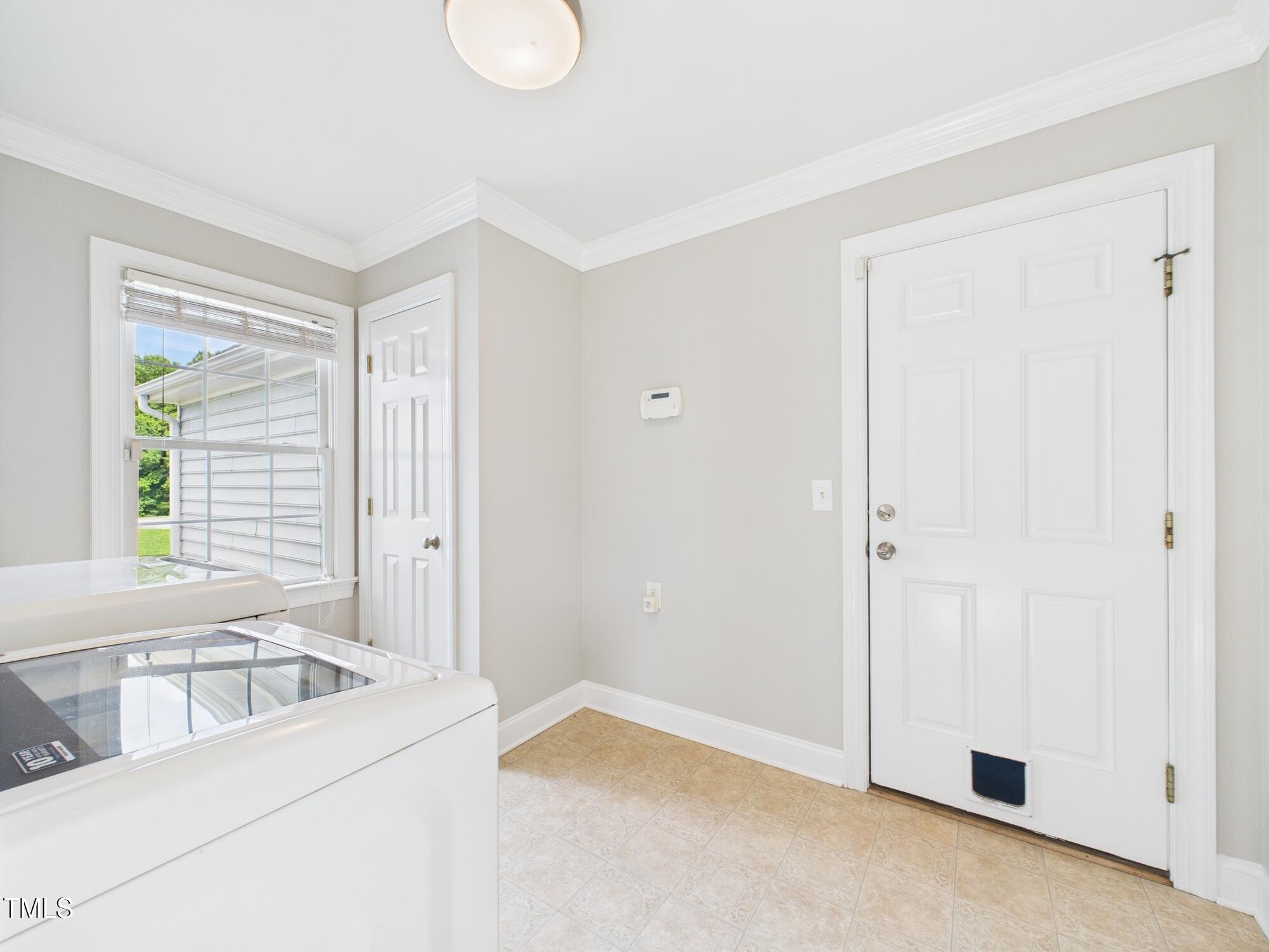 60 Crestridge Drive