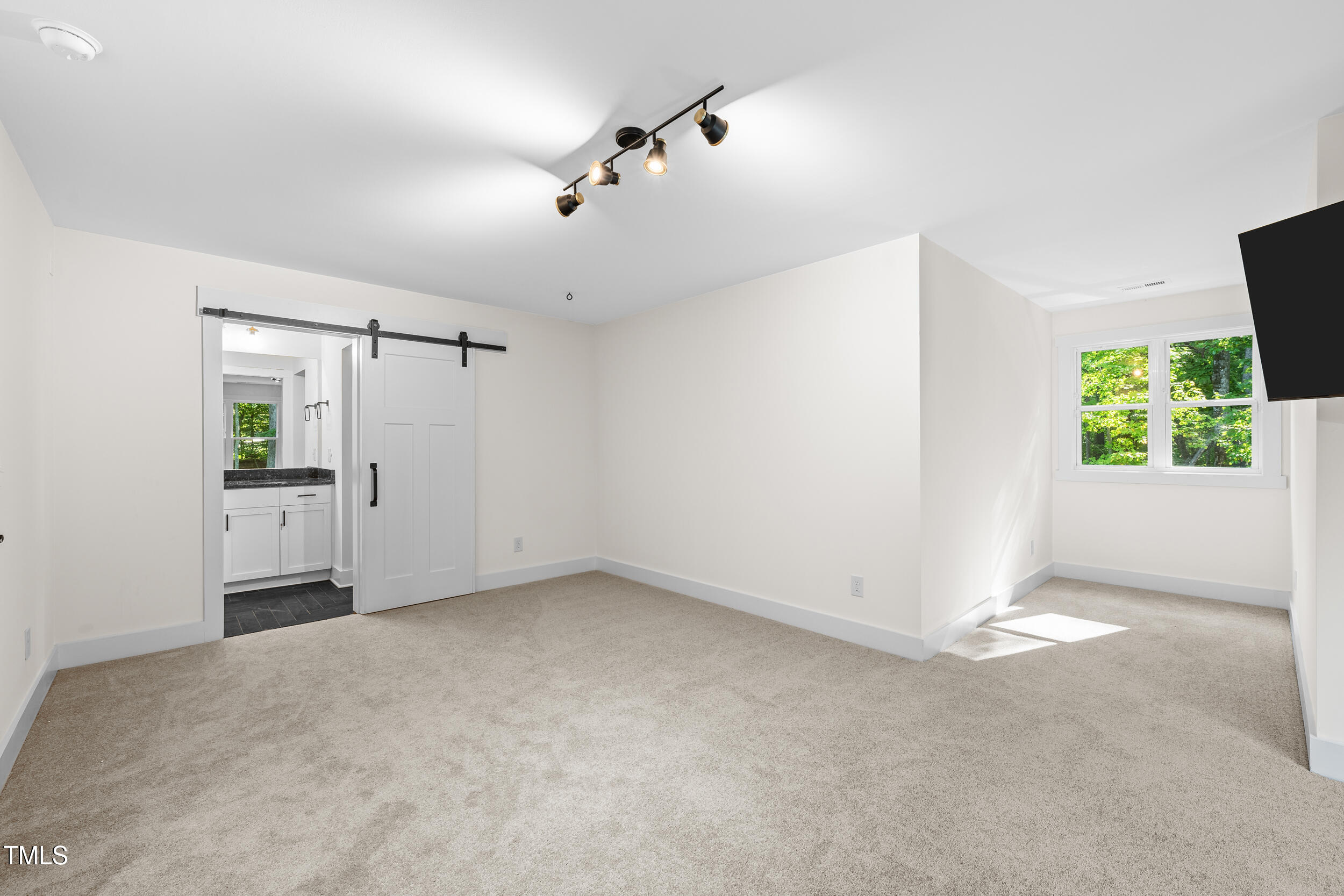 3250 Jones Drive