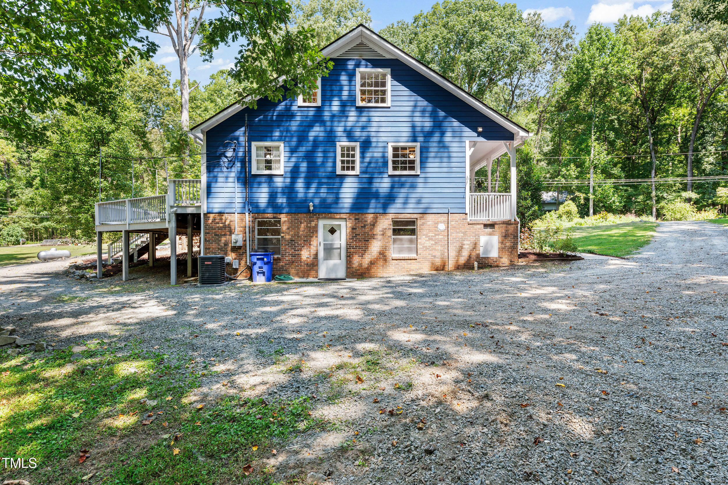 2311 Falls Drive