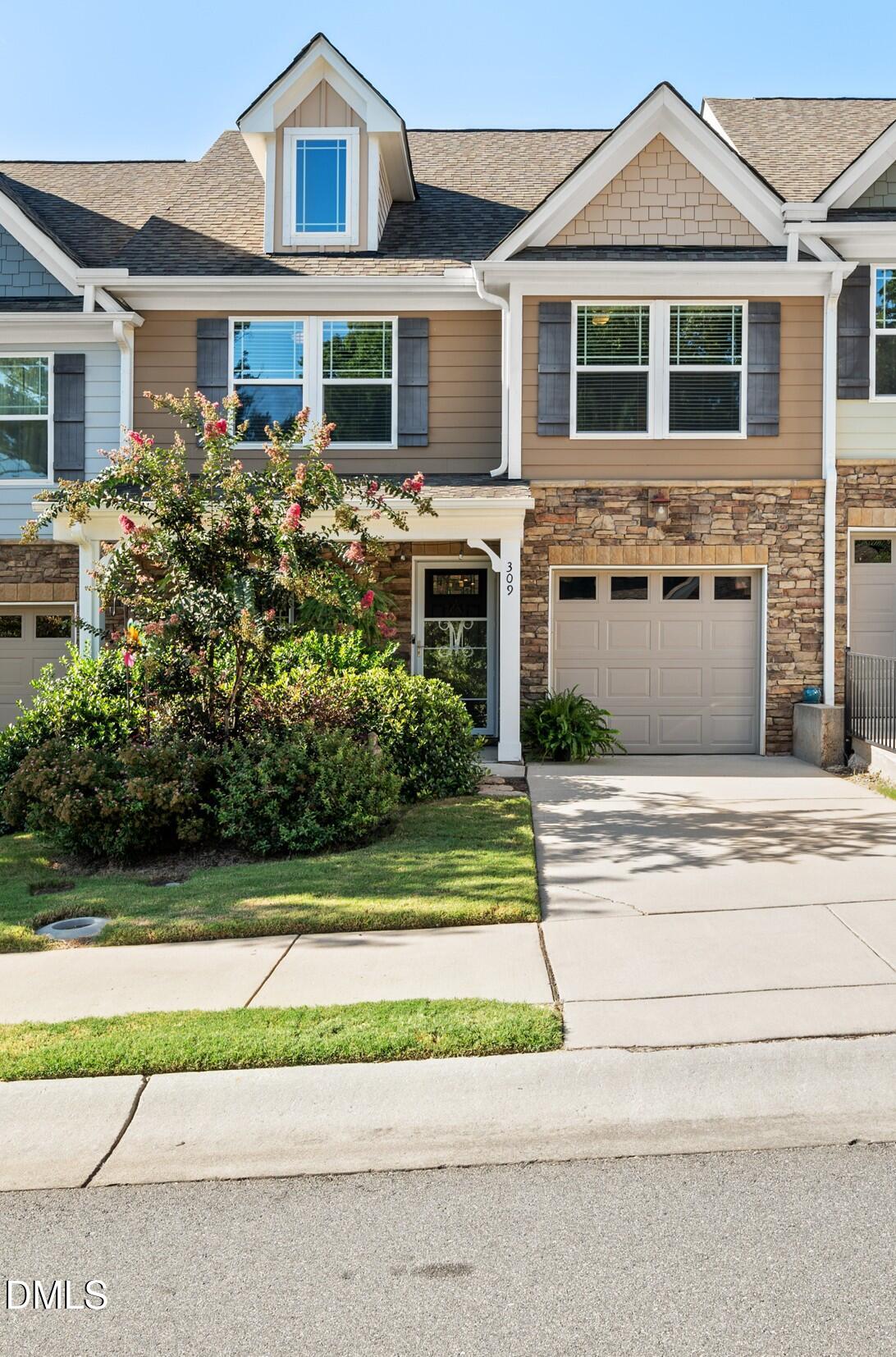 309 Spicebush Circle