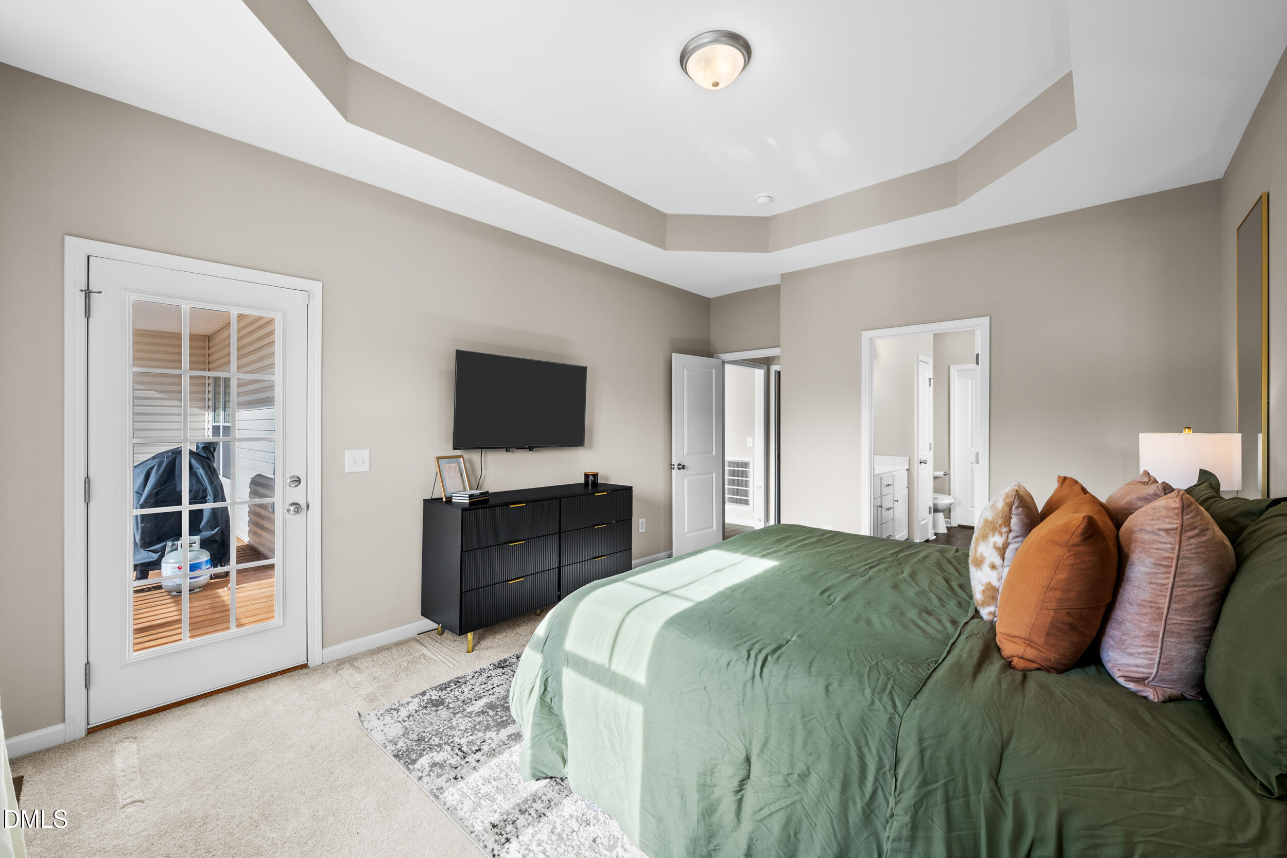 4716 Lord James Place