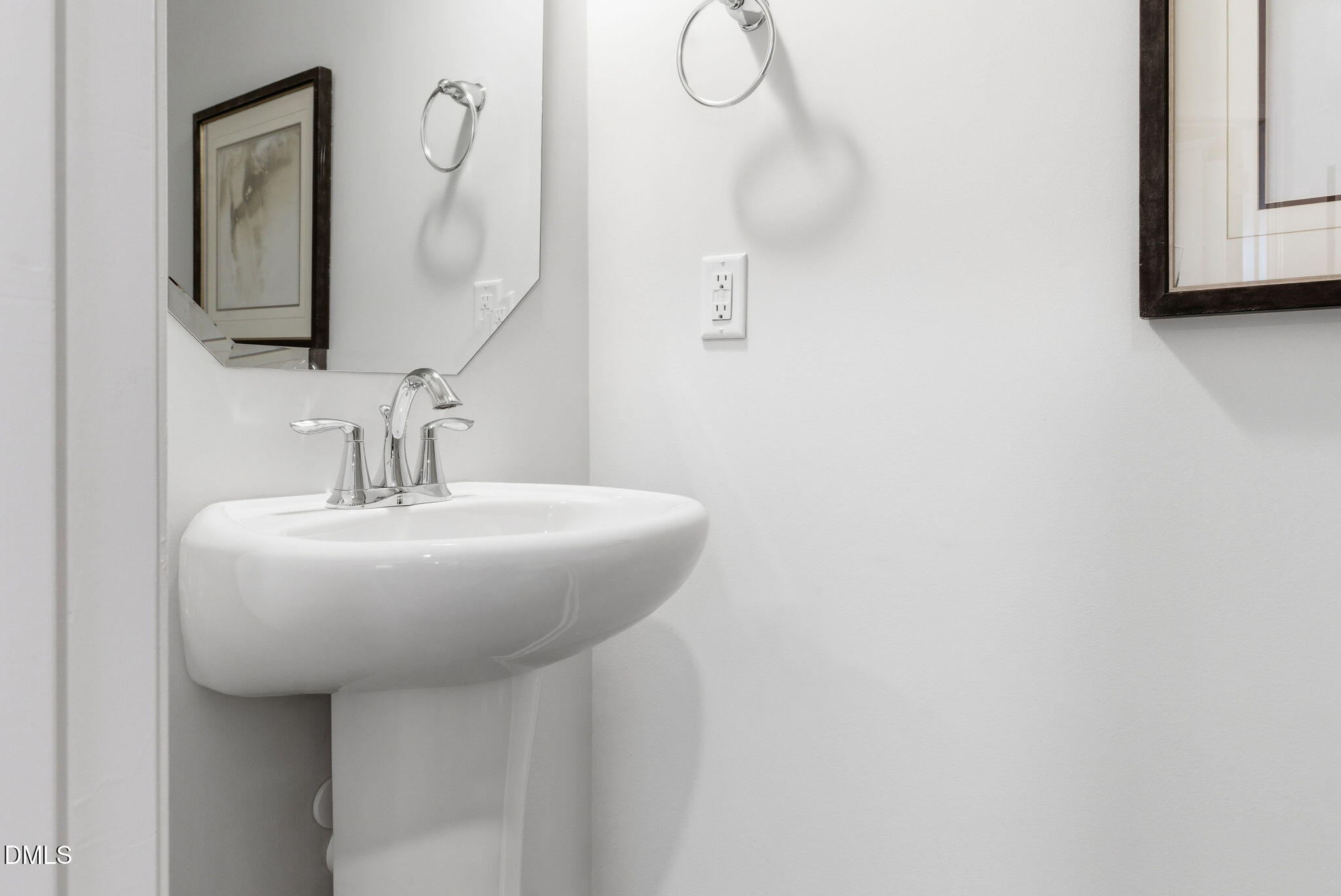 7005 Grainfield Road