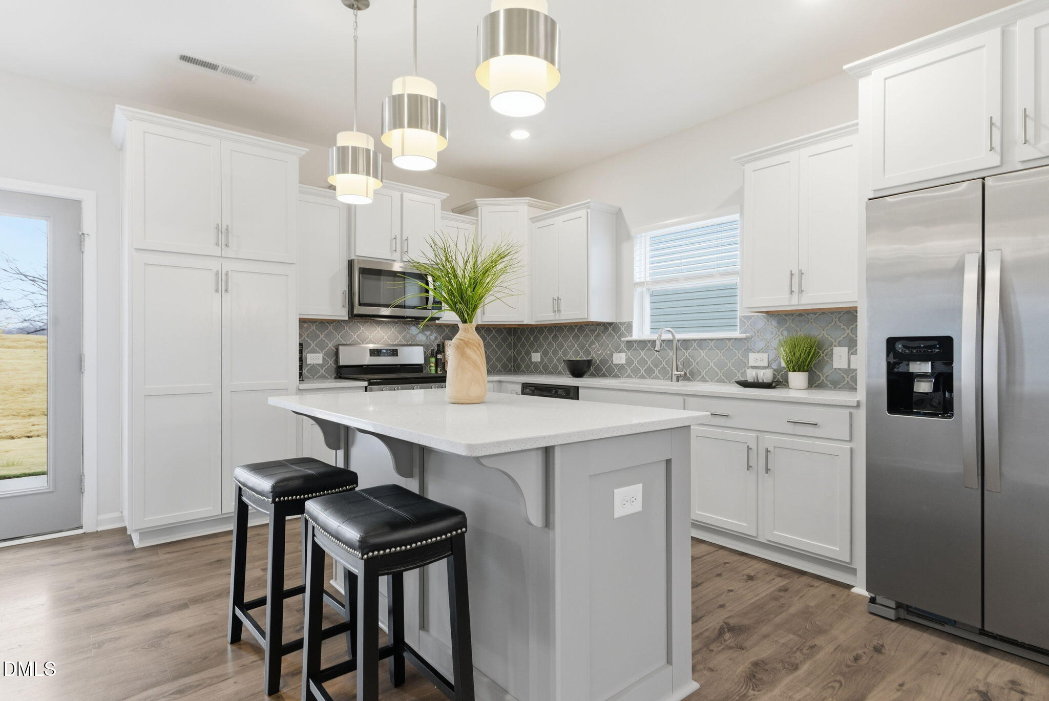 7005 Grainfield Road