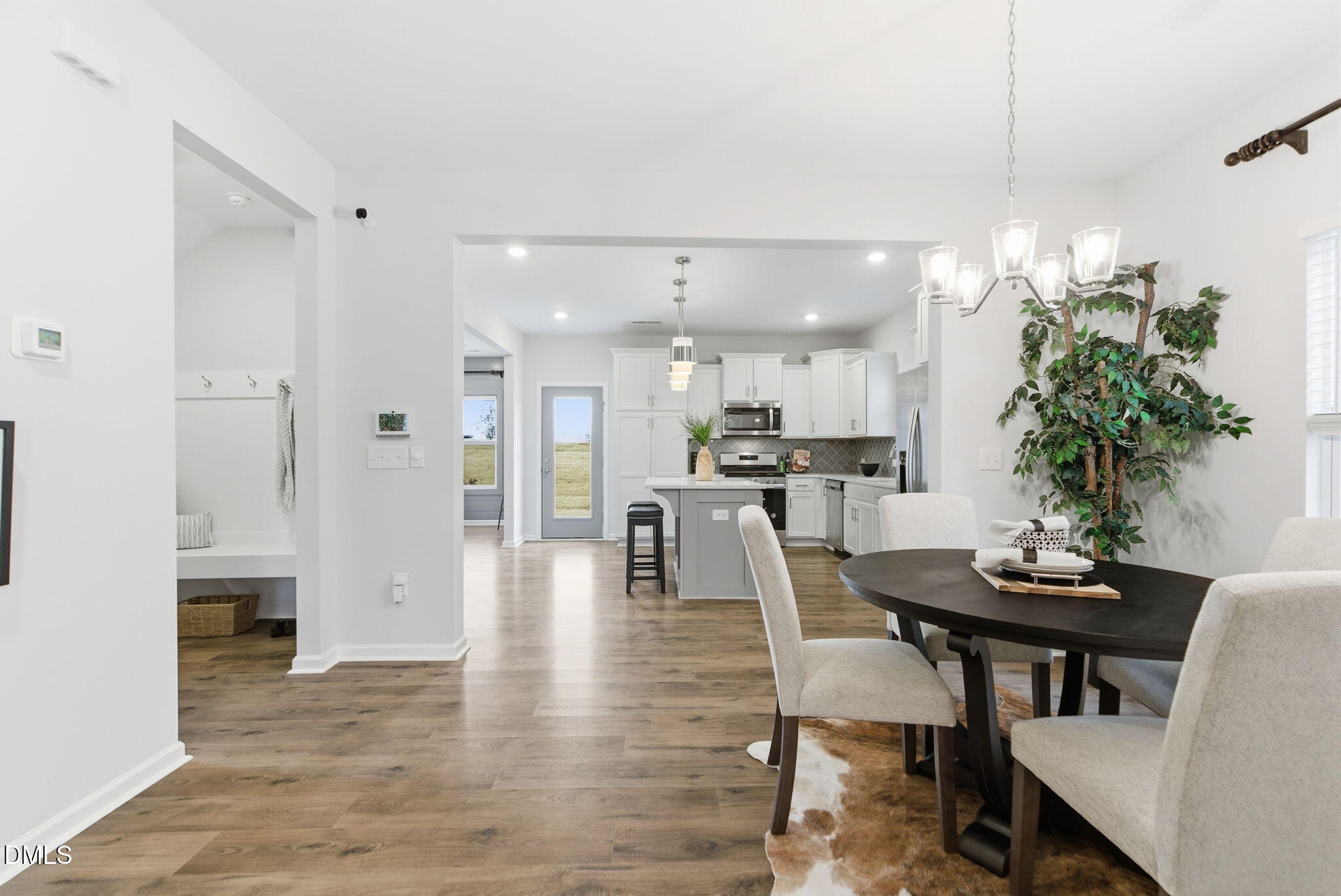 7005 Grainfield Road