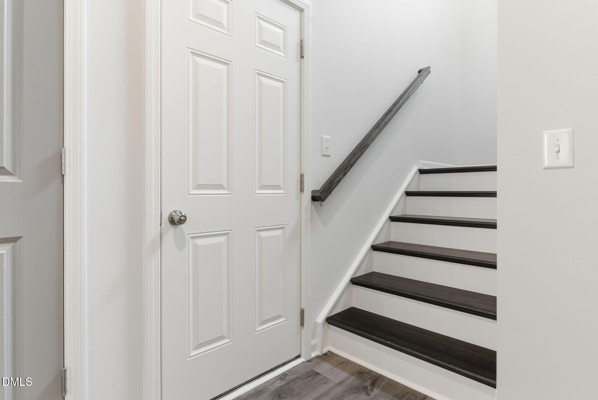 7005 Grainfield Road