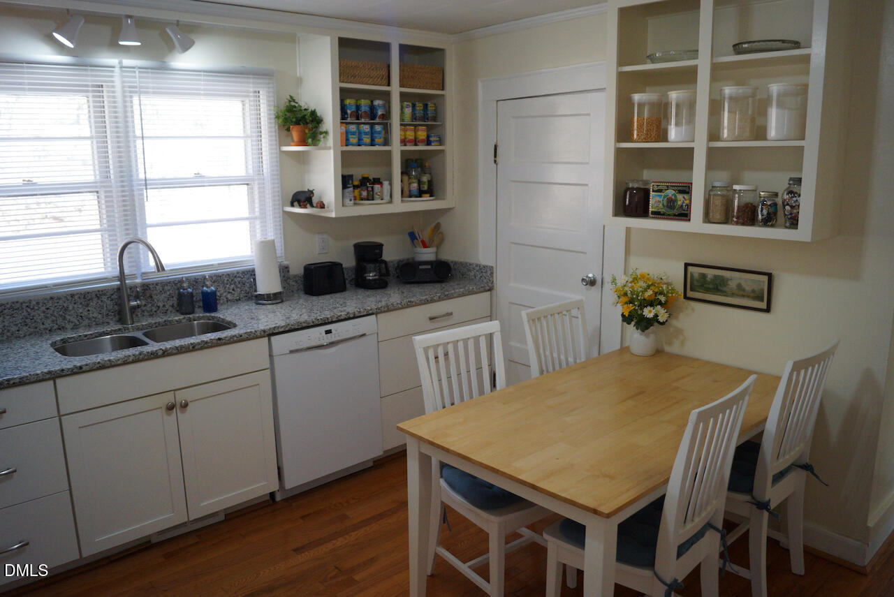 212 S Bellvue Street