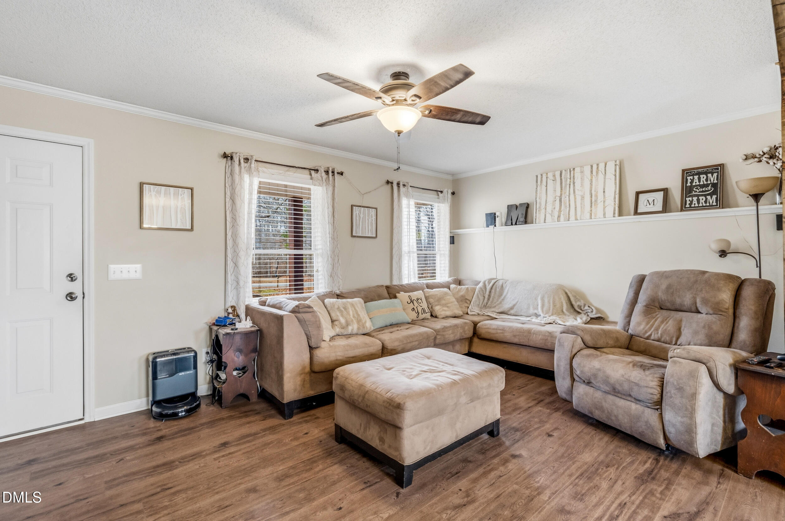 3316 Golden Oaks Drive