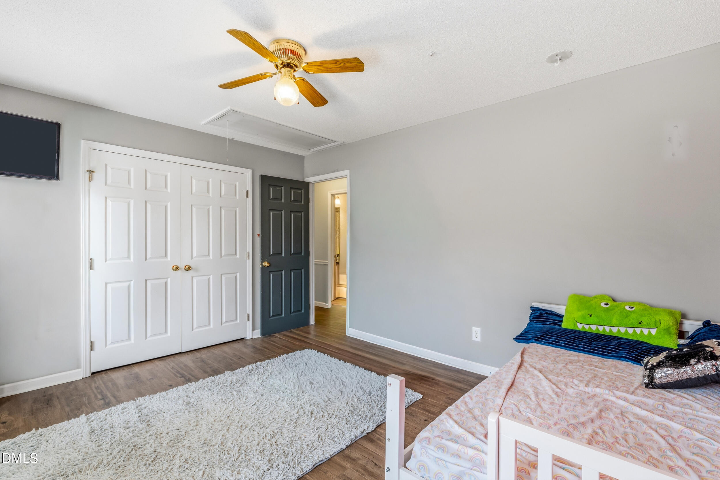 3316 Golden Oaks Drive