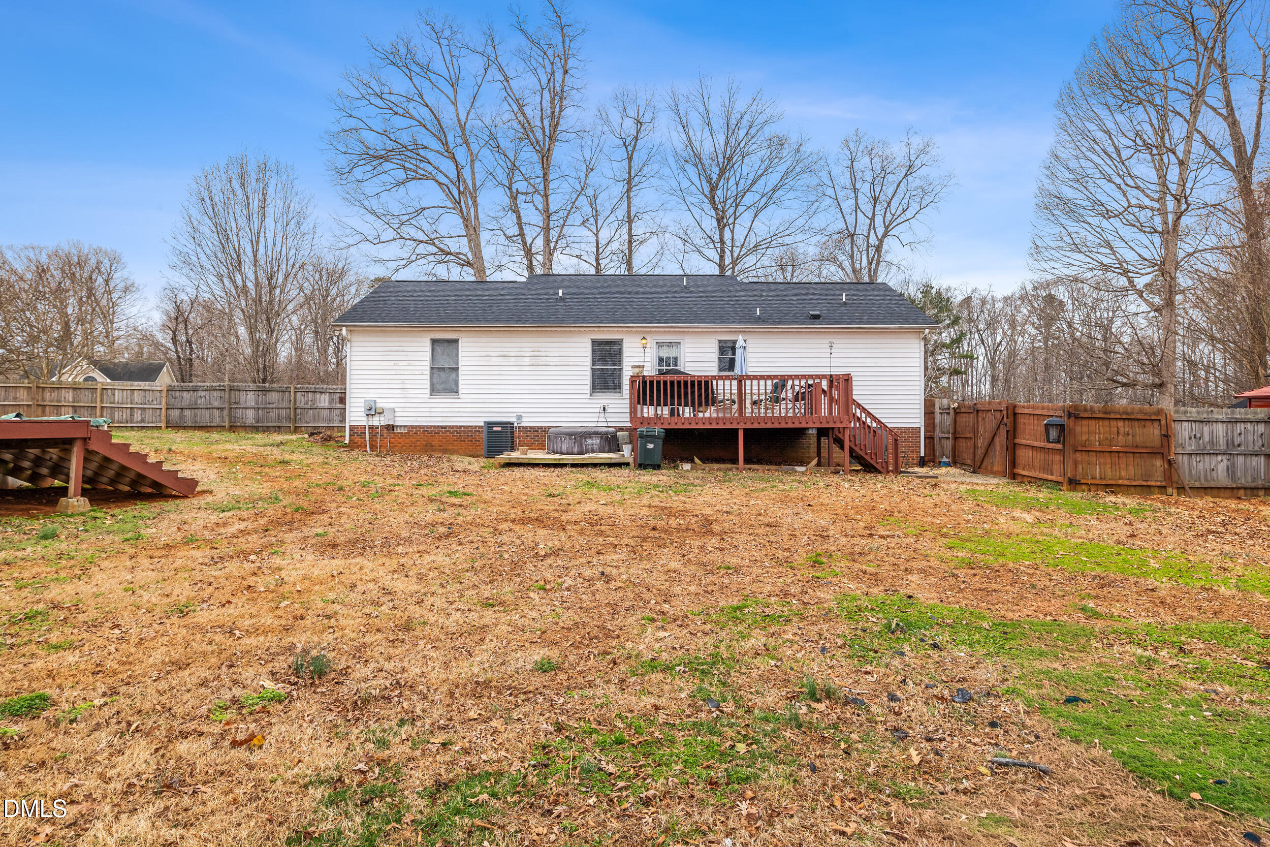 3316 Golden Oaks Drive
