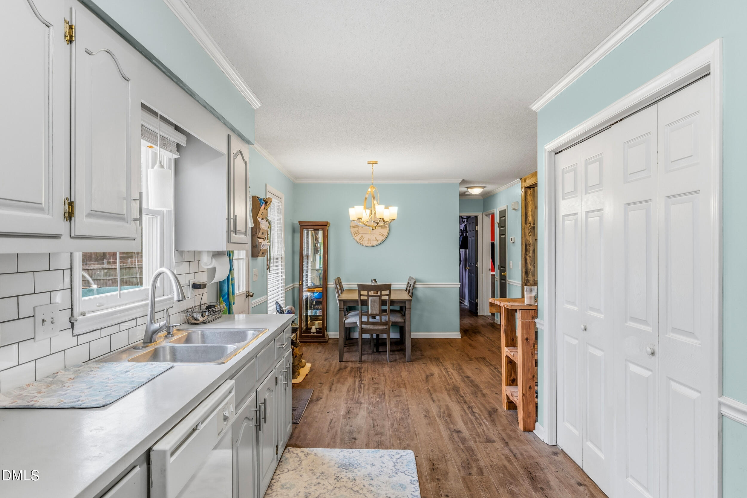 3316 Golden Oaks Drive