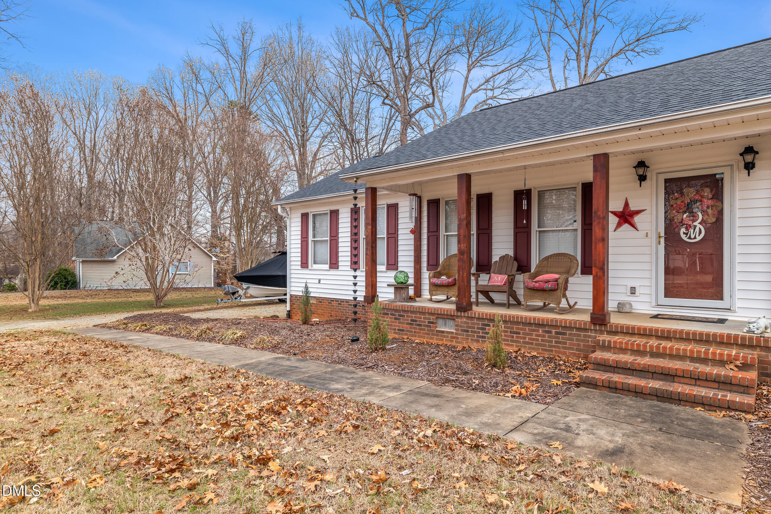 3316 Golden Oaks Drive