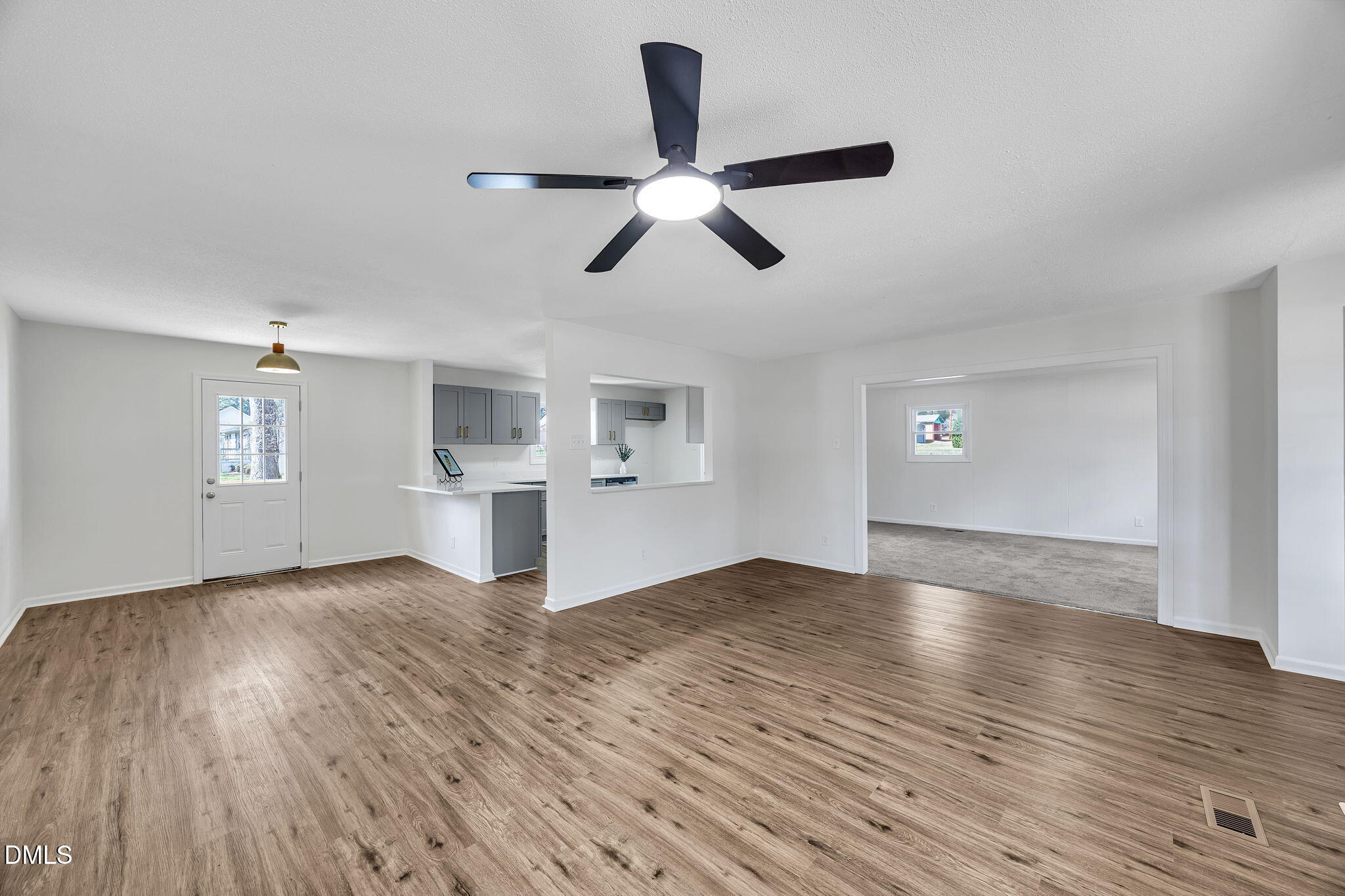 601 Crestview Drive