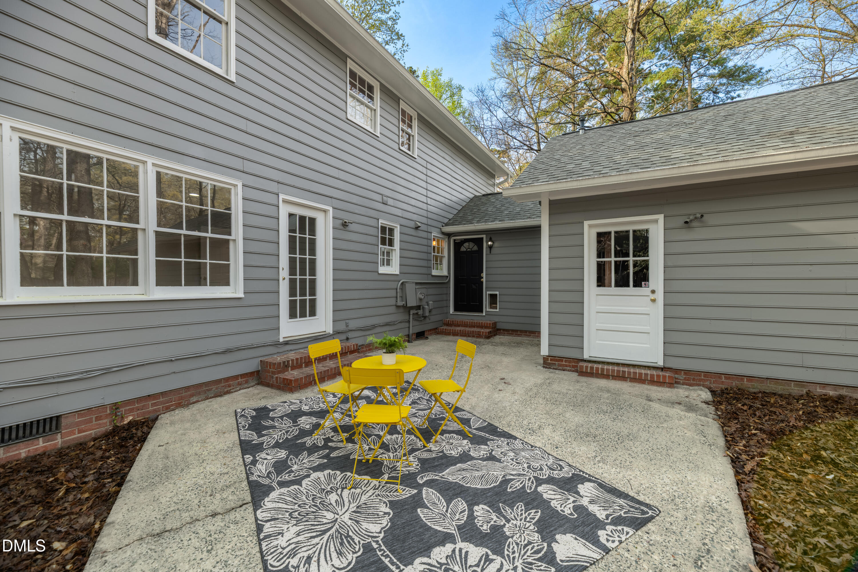 201 Monticello Avenue