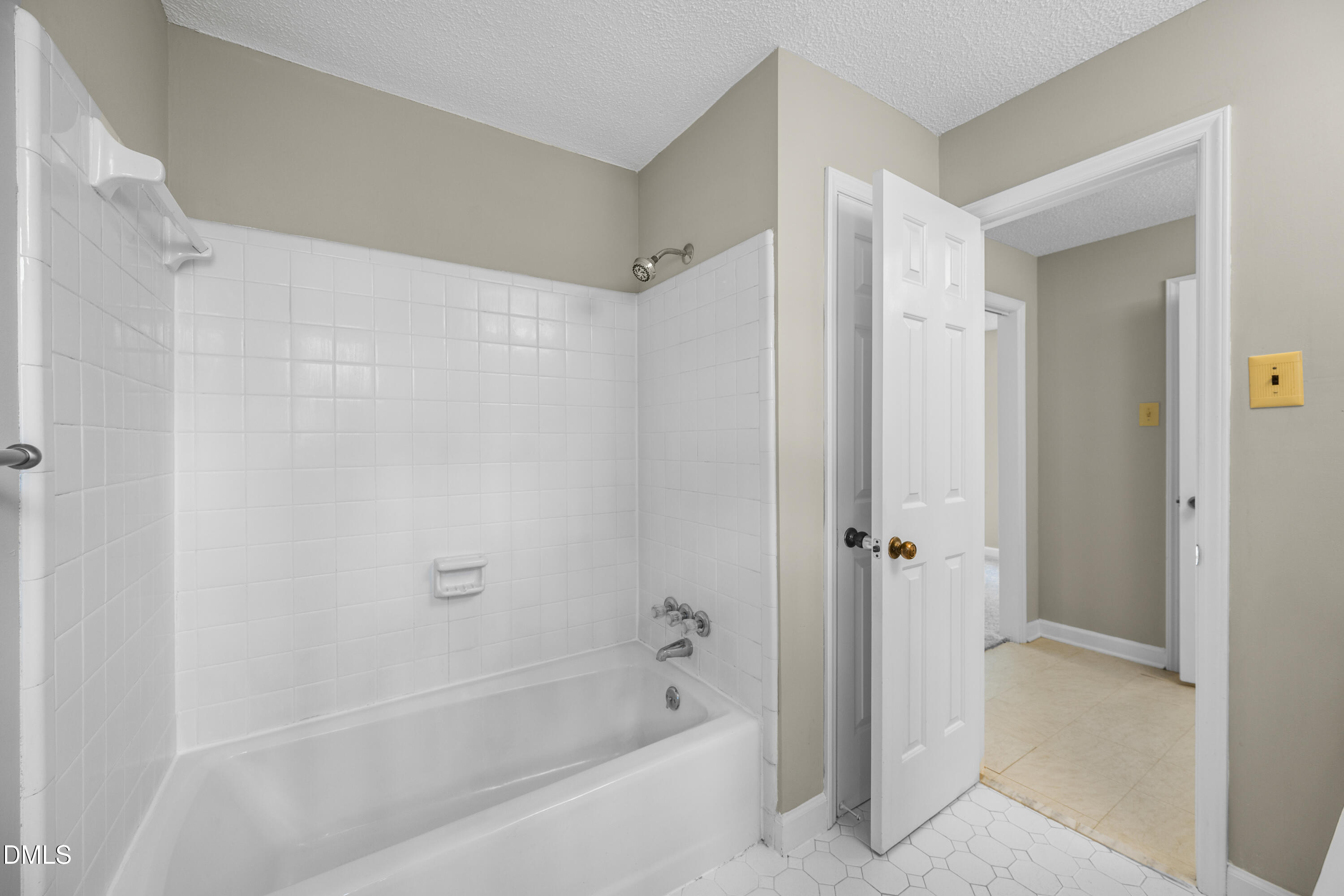 201 Monticello Avenue