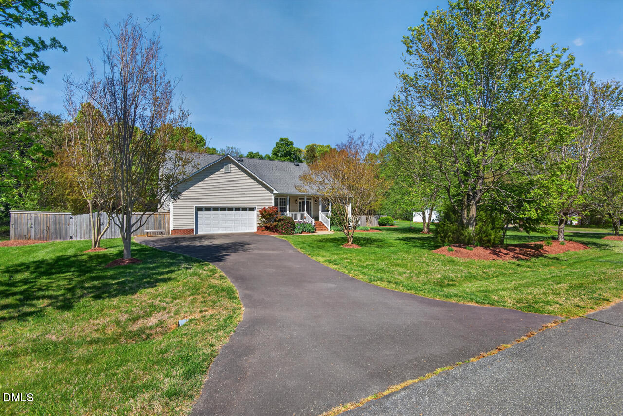 212 Climbing Aster Court