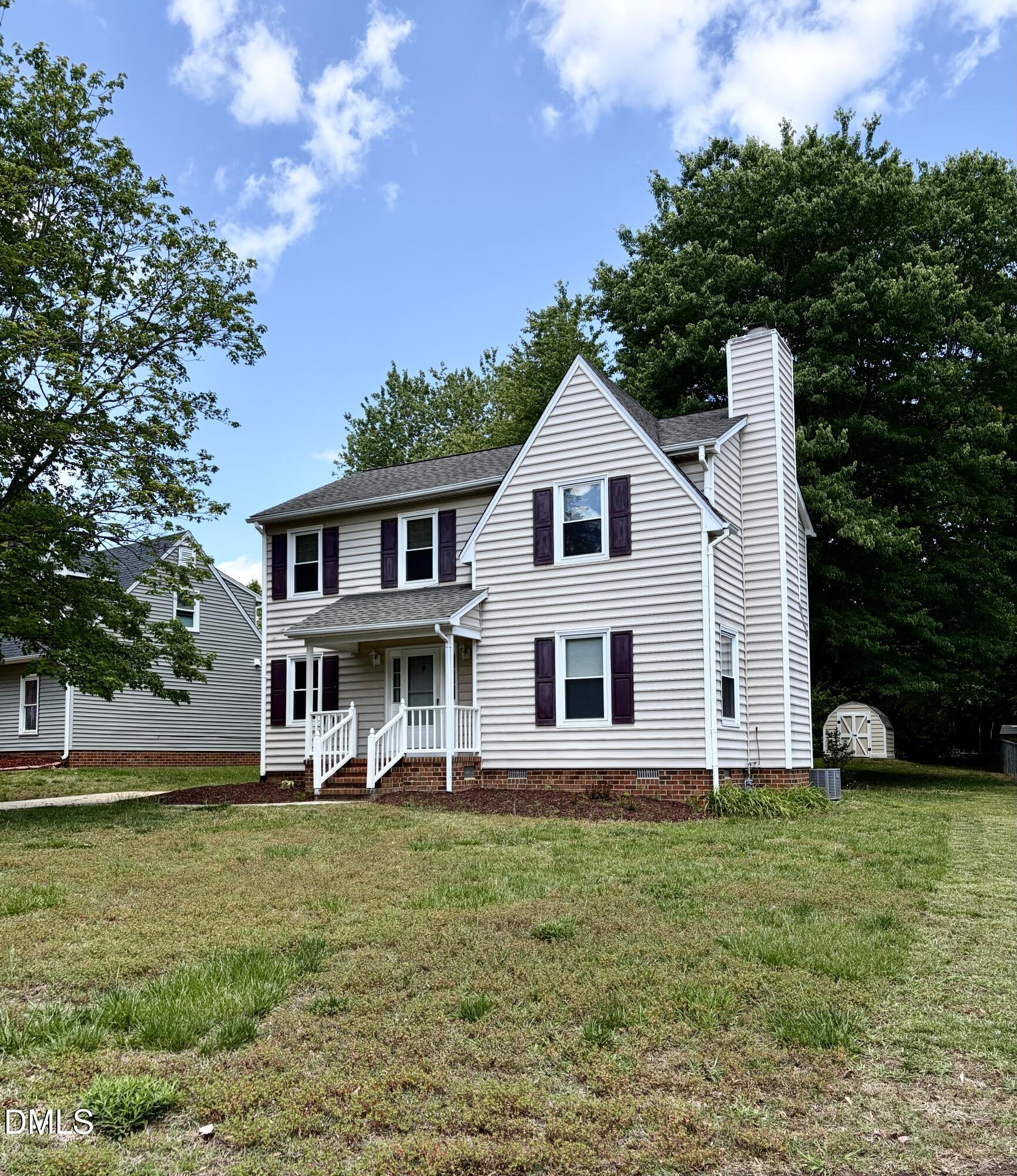 736 Huntington Court